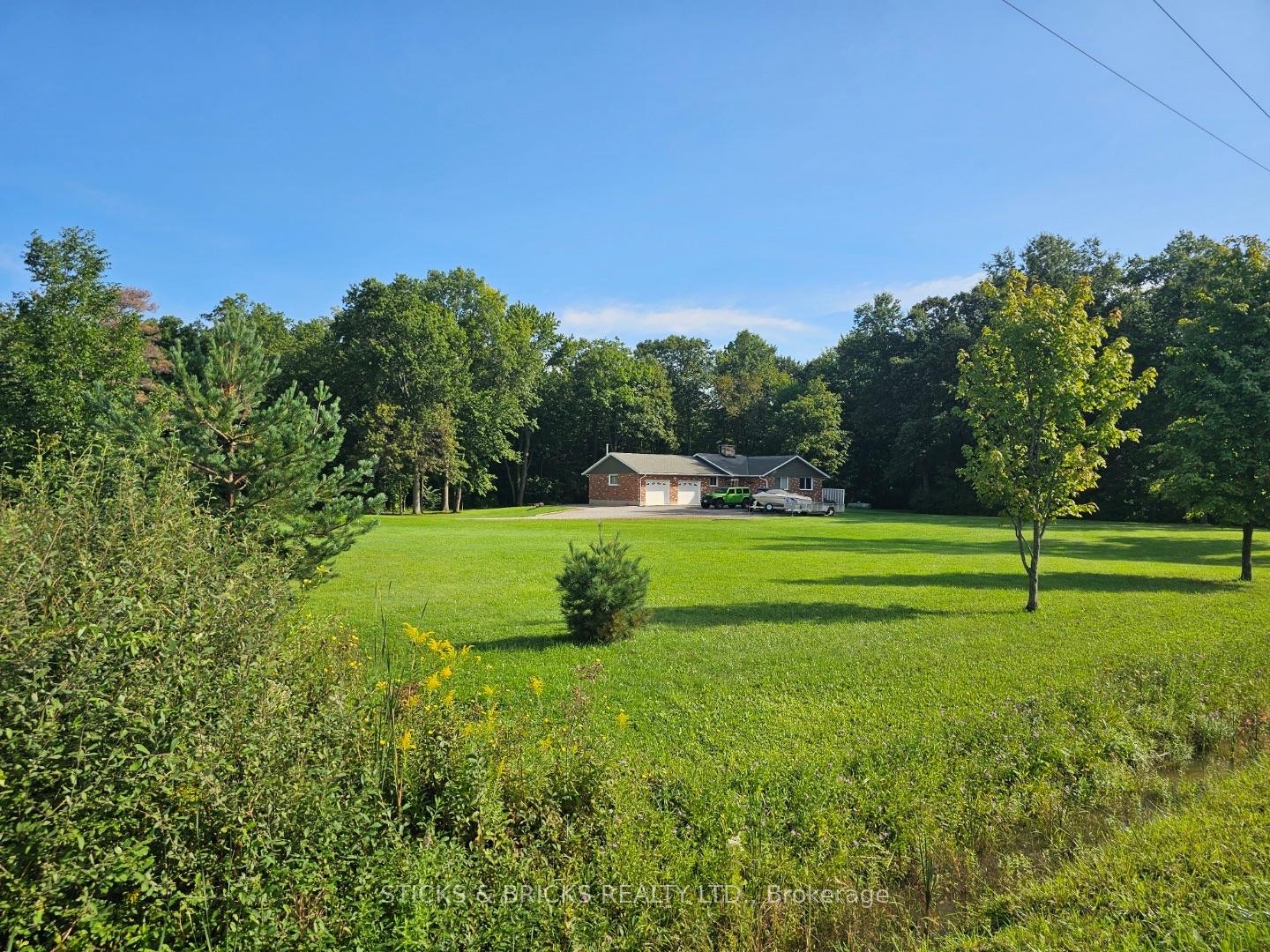 Photo 3 of 9195 Carl Road, Niagara Falls, Schisler — HOMEH