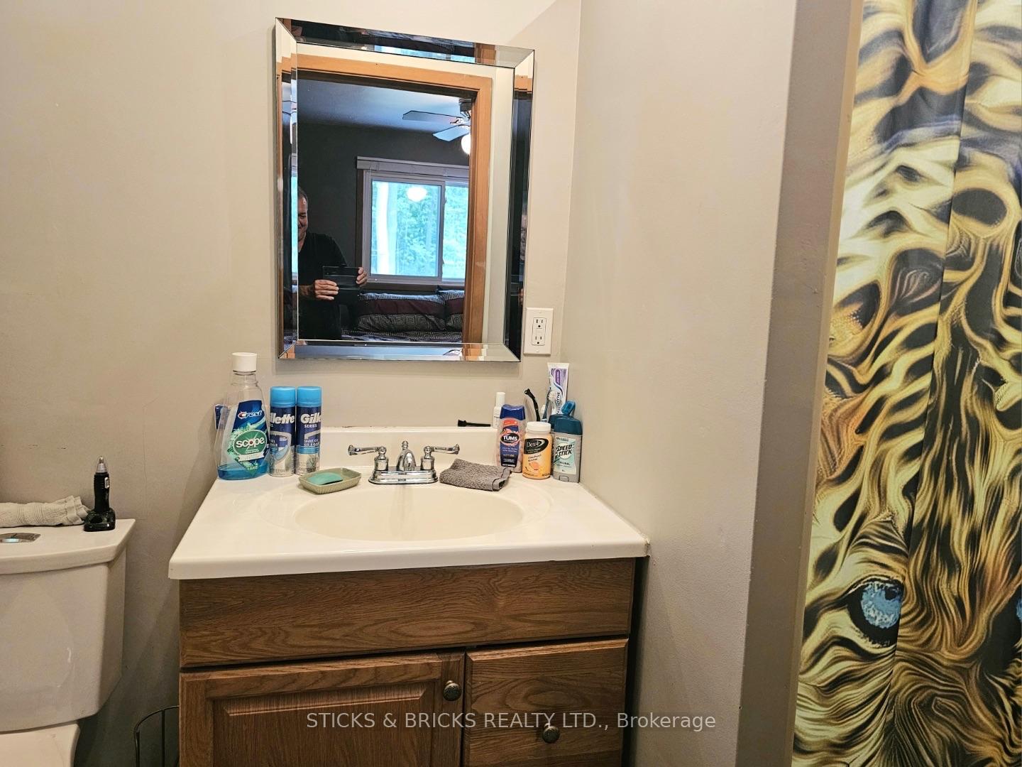 Photo 9 of 9195 Carl Road, Niagara Falls, Schisler — HOMEH