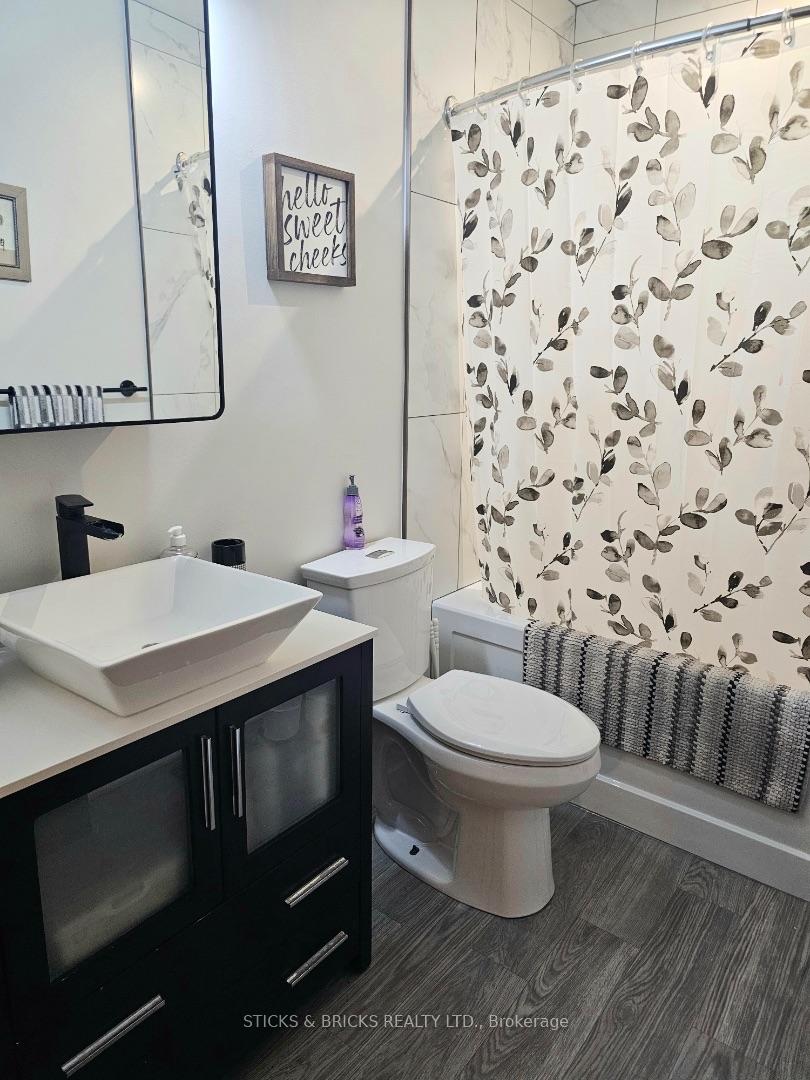Photo 12 of 9195 Carl Road, Niagara Falls, Schisler — HOMEH