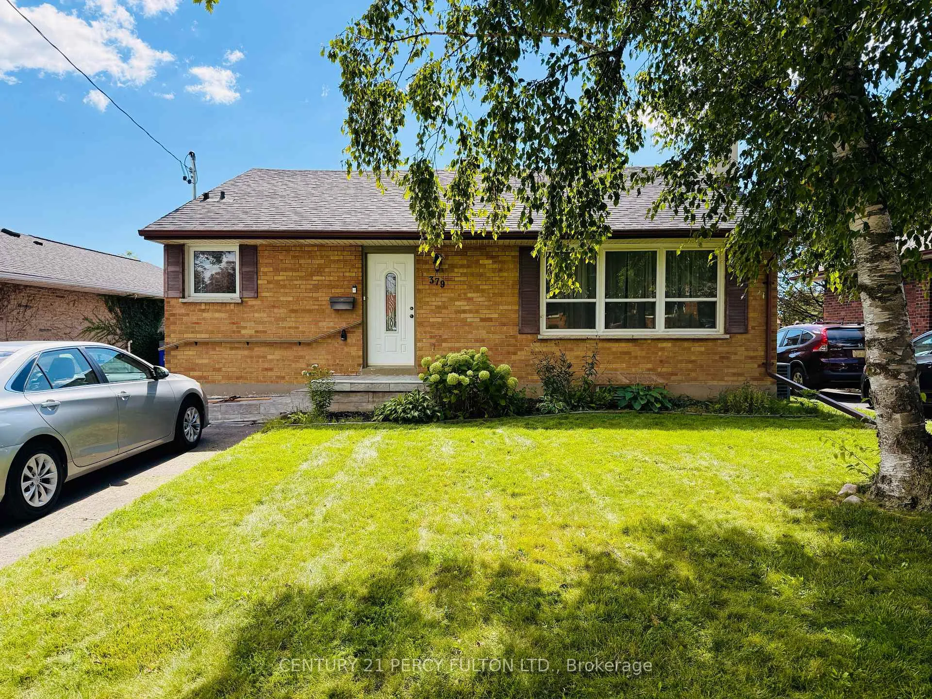 Photo 1 of 379 Welland Avenue, Oshawa, McLaughlin — HOMEH