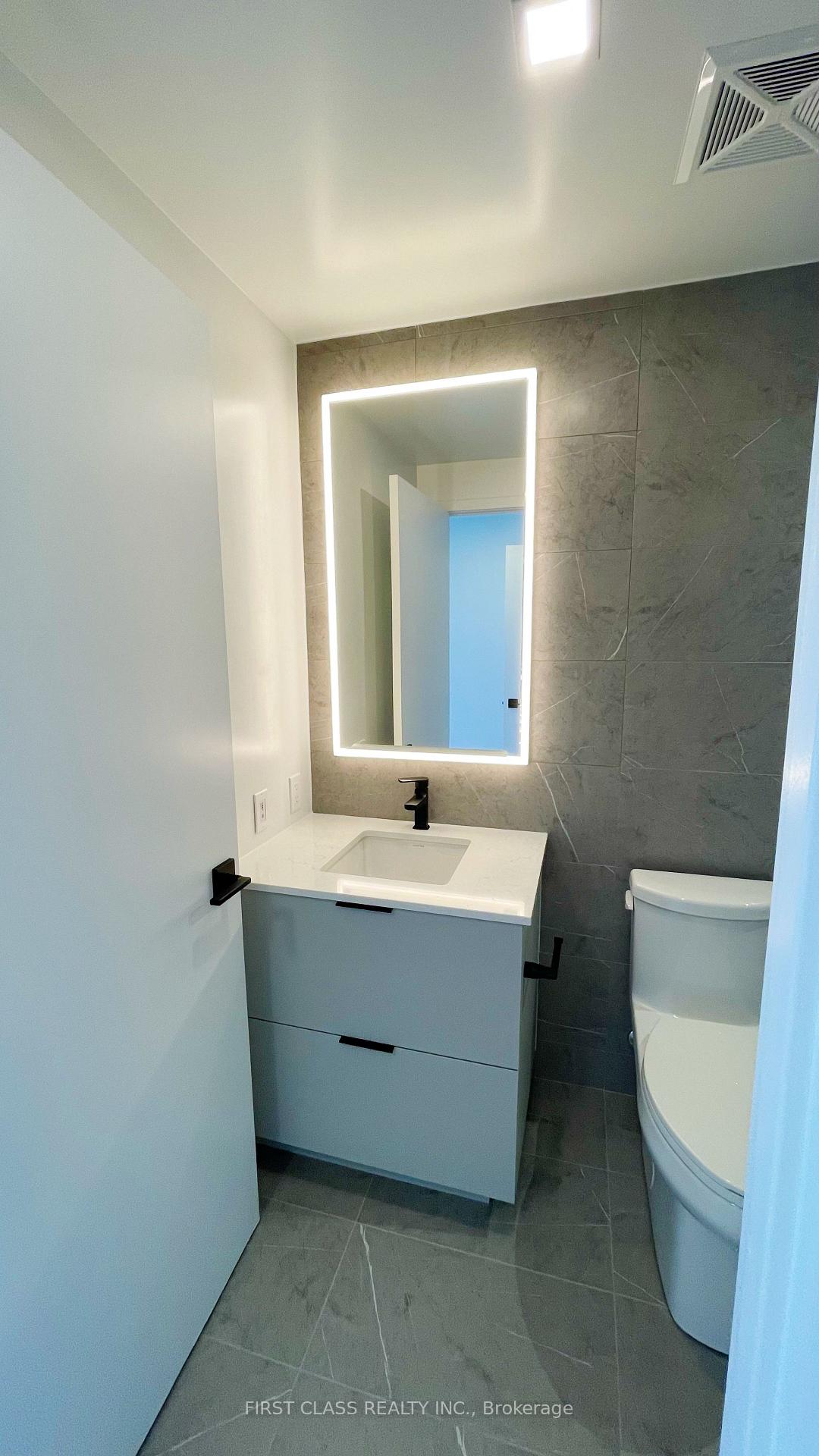 Photo 36 of Unit 3807, 609 Sherbourne Street, Toronto, North St. James Town — HOMEH