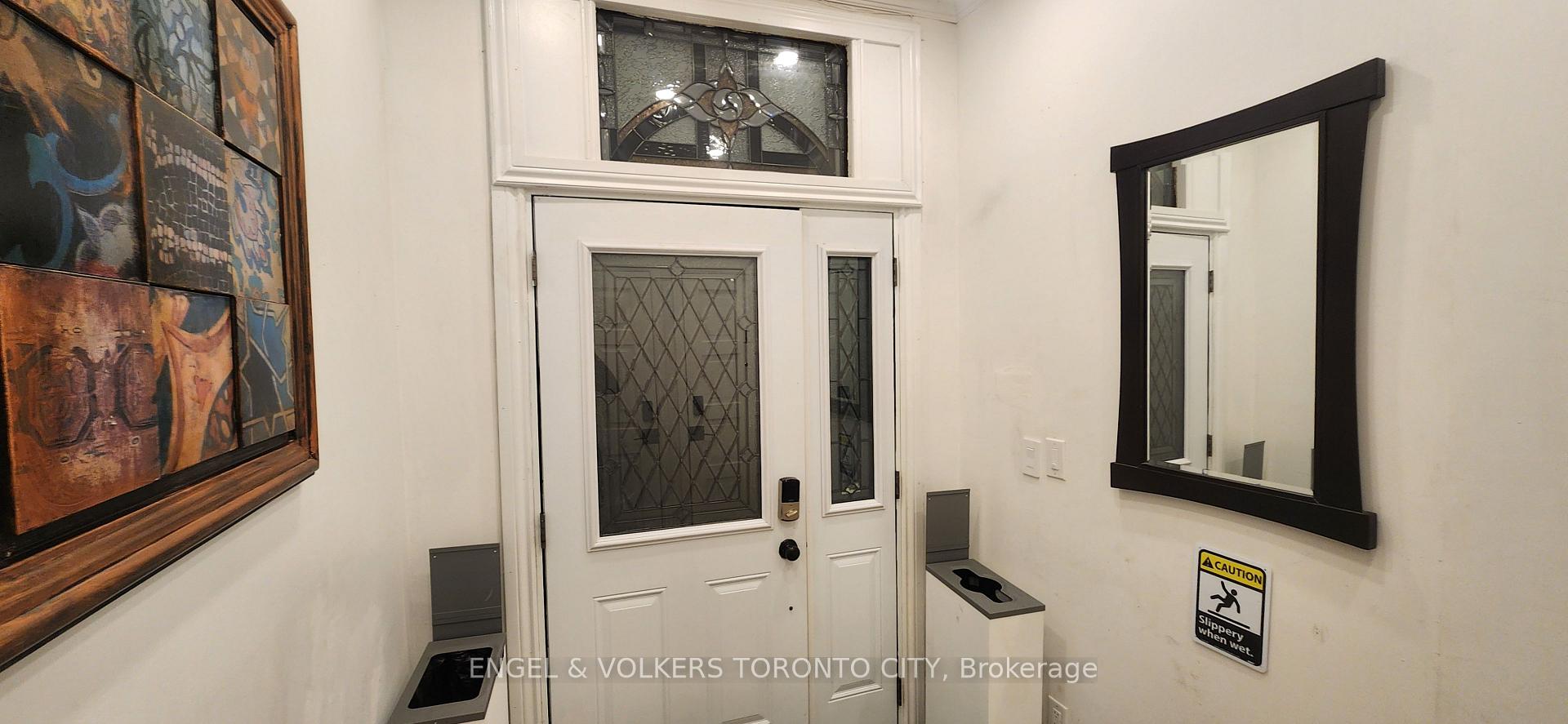 Photo 5 of 298 Seaton Street, Toronto, Cabbagetown-South St. James Town — HOMEH
