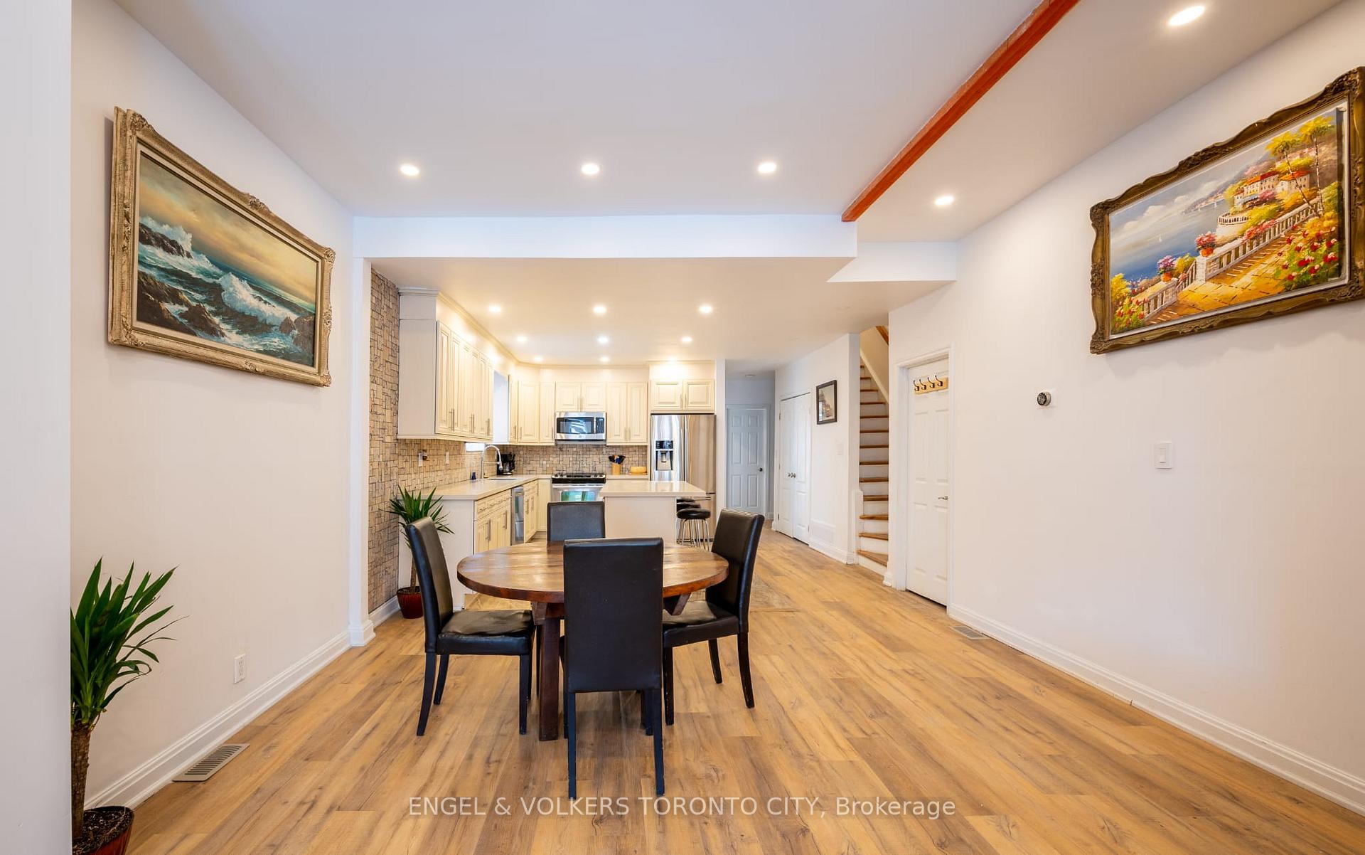 Photo 8 of 298 Seaton Street, Toronto, Cabbagetown-South St. James Town — HOMEH