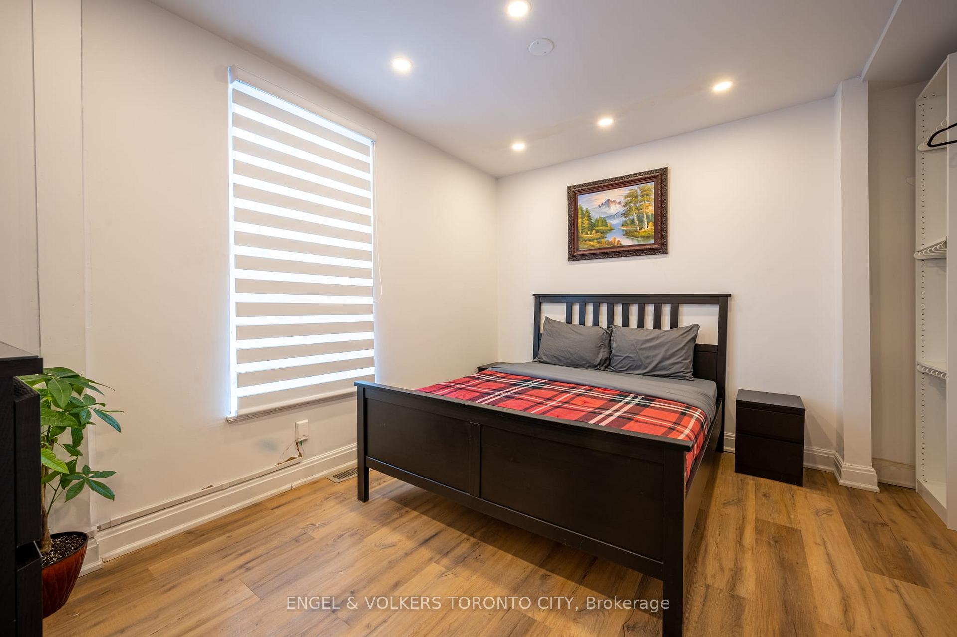 Photo 26 of 298 Seaton Street, Toronto, Cabbagetown-South St. James Town — HOMEH
