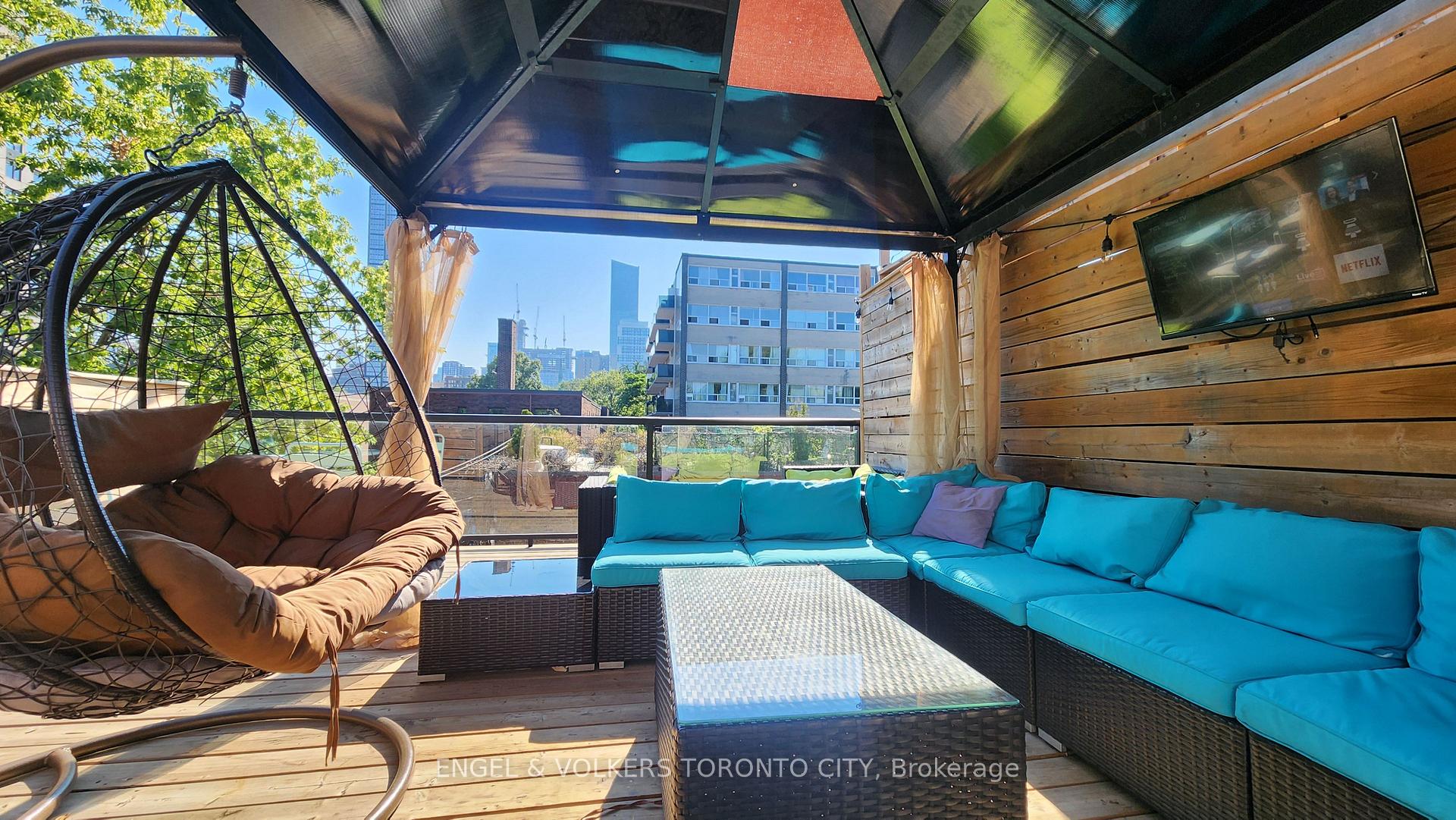 Photo 35 of 298 Seaton Street, Toronto, Cabbagetown-South St. James Town — HOMEH