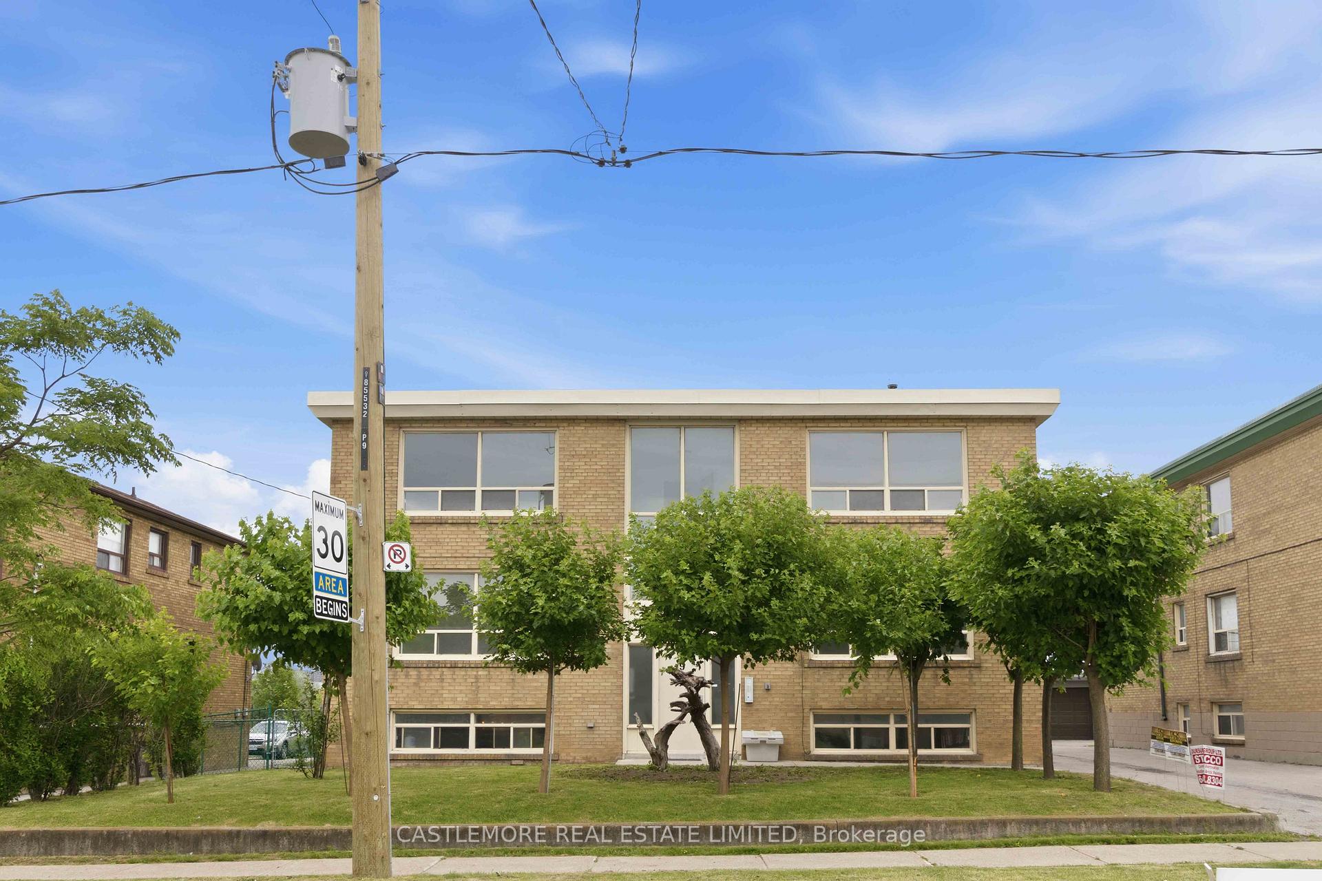 Front of Unit 1, 9 Allenby Avenue