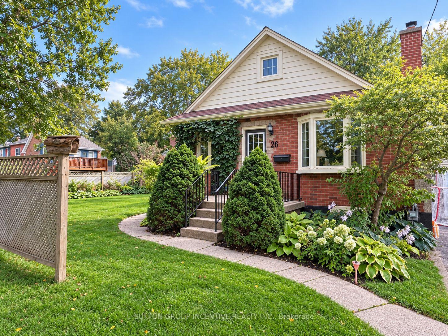 Photo 1 of Unit Upper, 20 Bayview Drive, Barrie, Allandale — HOMEH