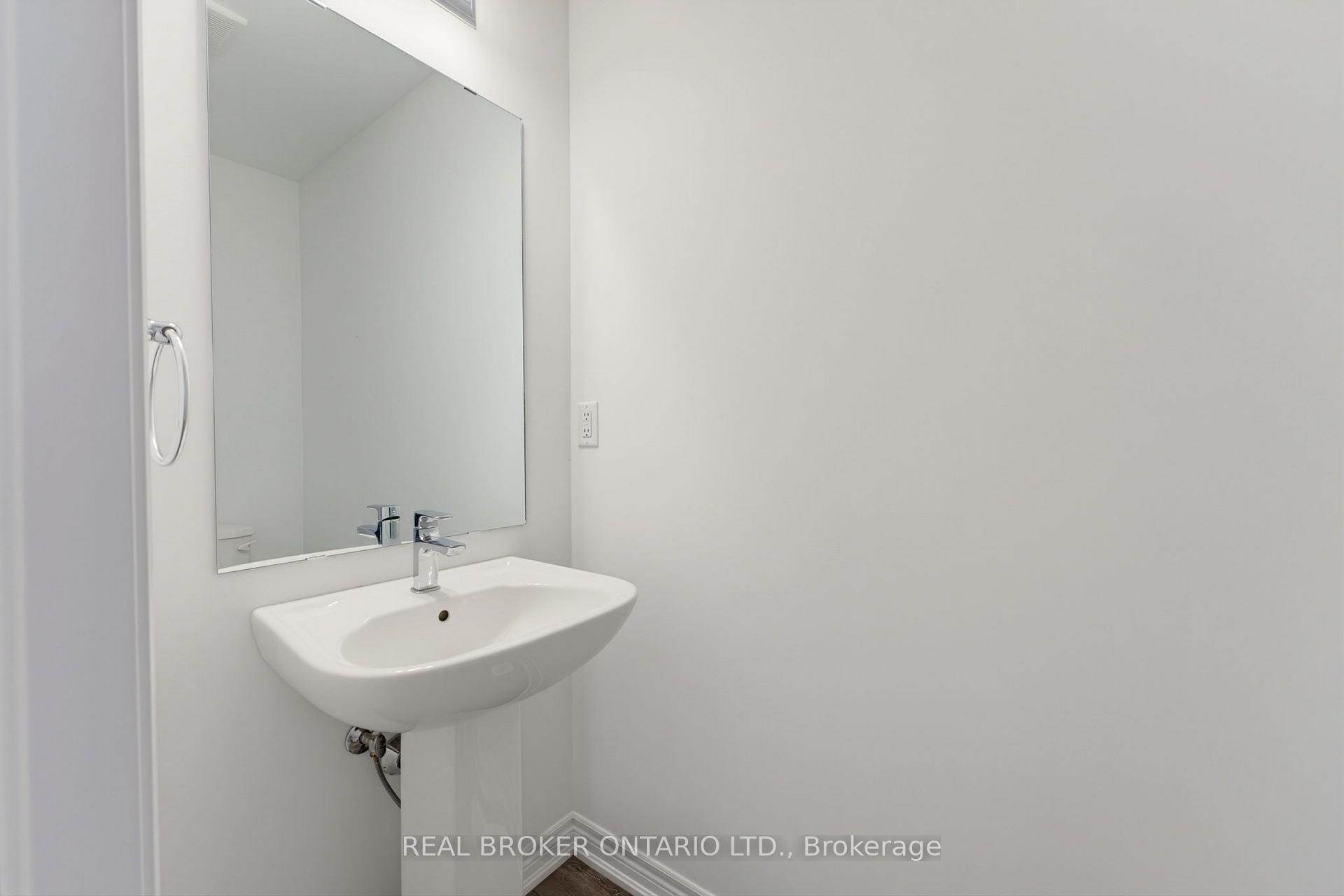 Photo 12 of 120 Court Drive, Brant, Paris — HOMEH