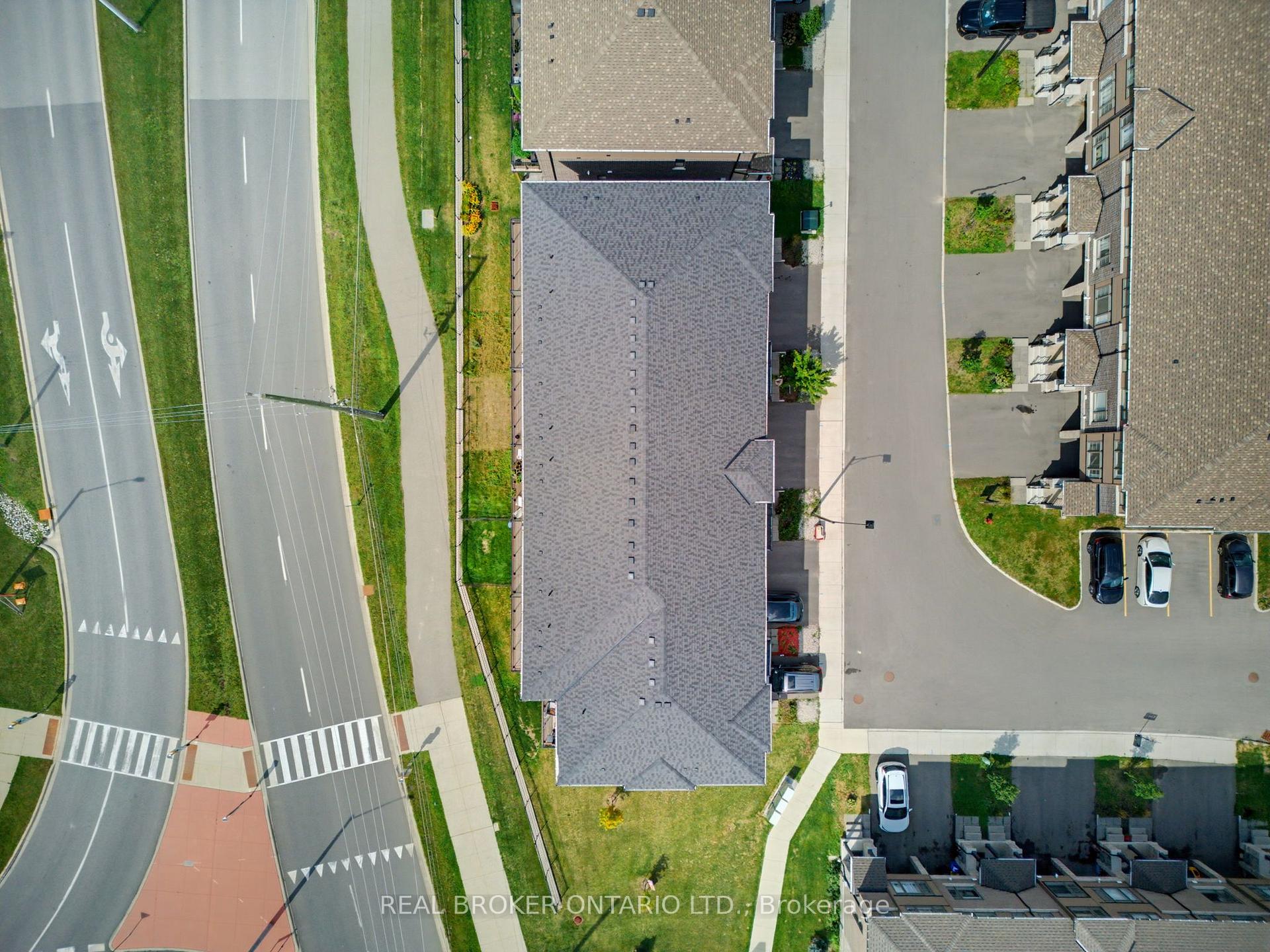 Photo 32 of 120 Court Drive, Brant, Paris — HOMEH