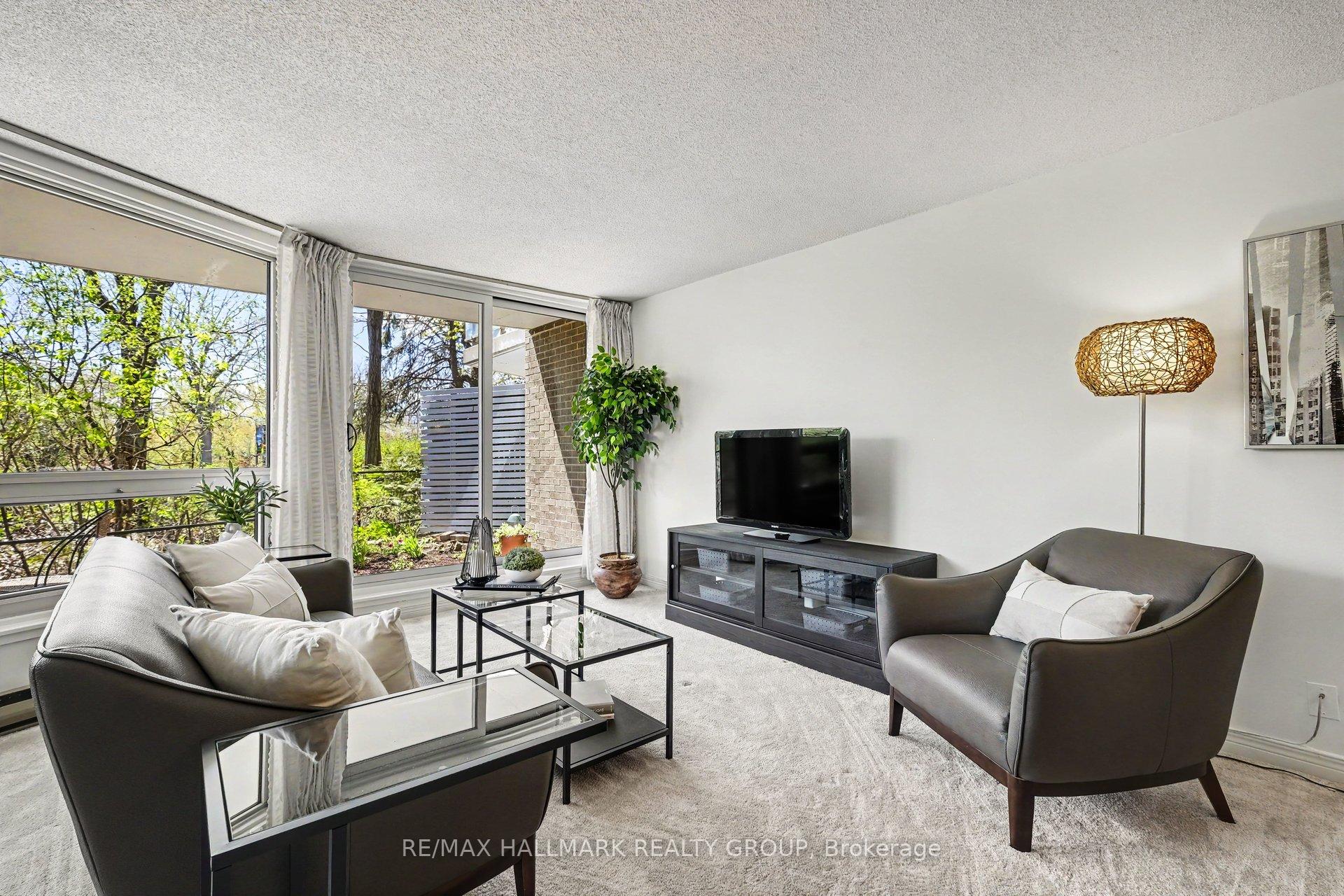 Photo 8 of Unit 103, 30 Charlevoix Street, Ottawa, Vanier — HOMEH
