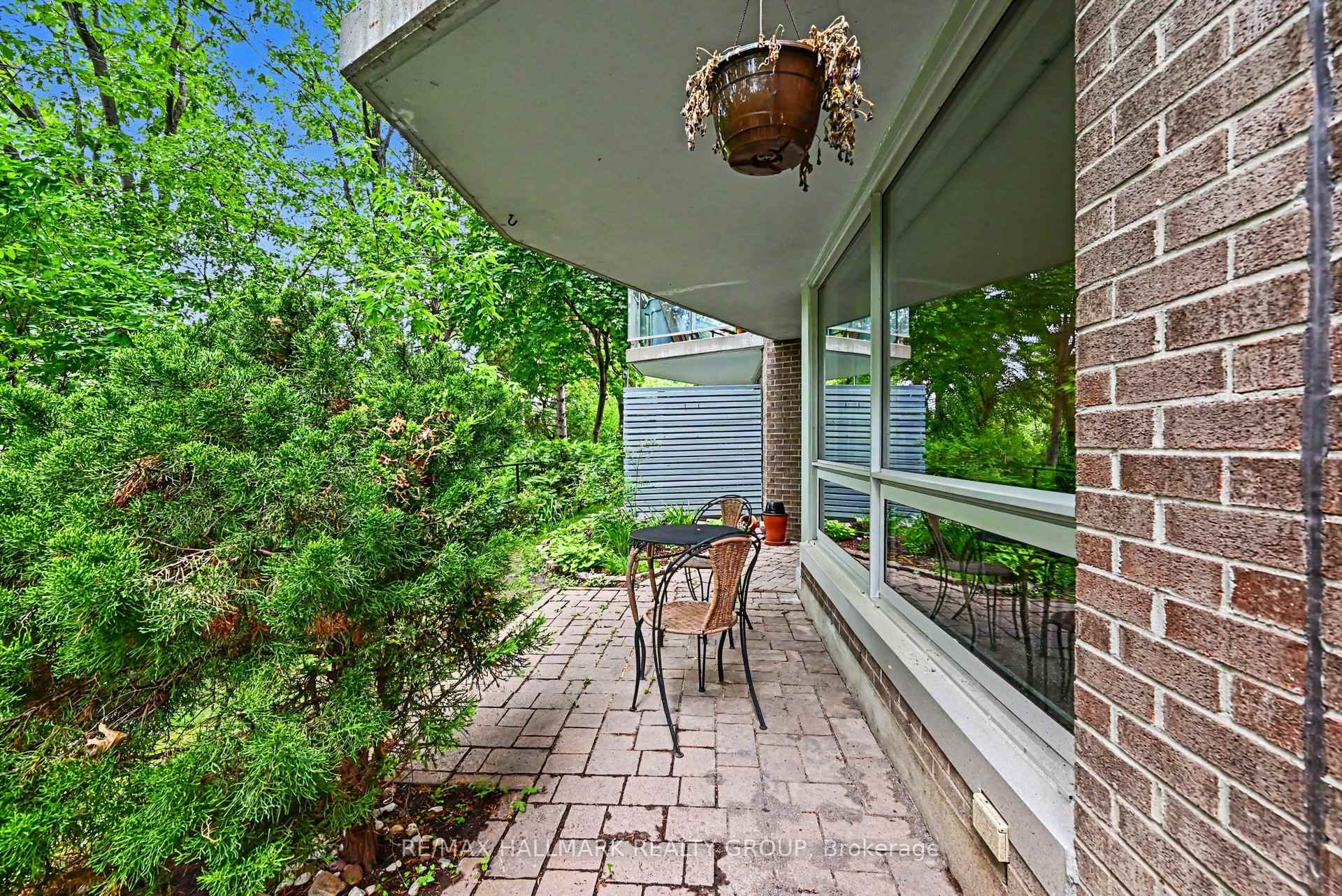Photo 27 of Unit 103, 30 Charlevoix Street, Ottawa, Vanier — HOMEH