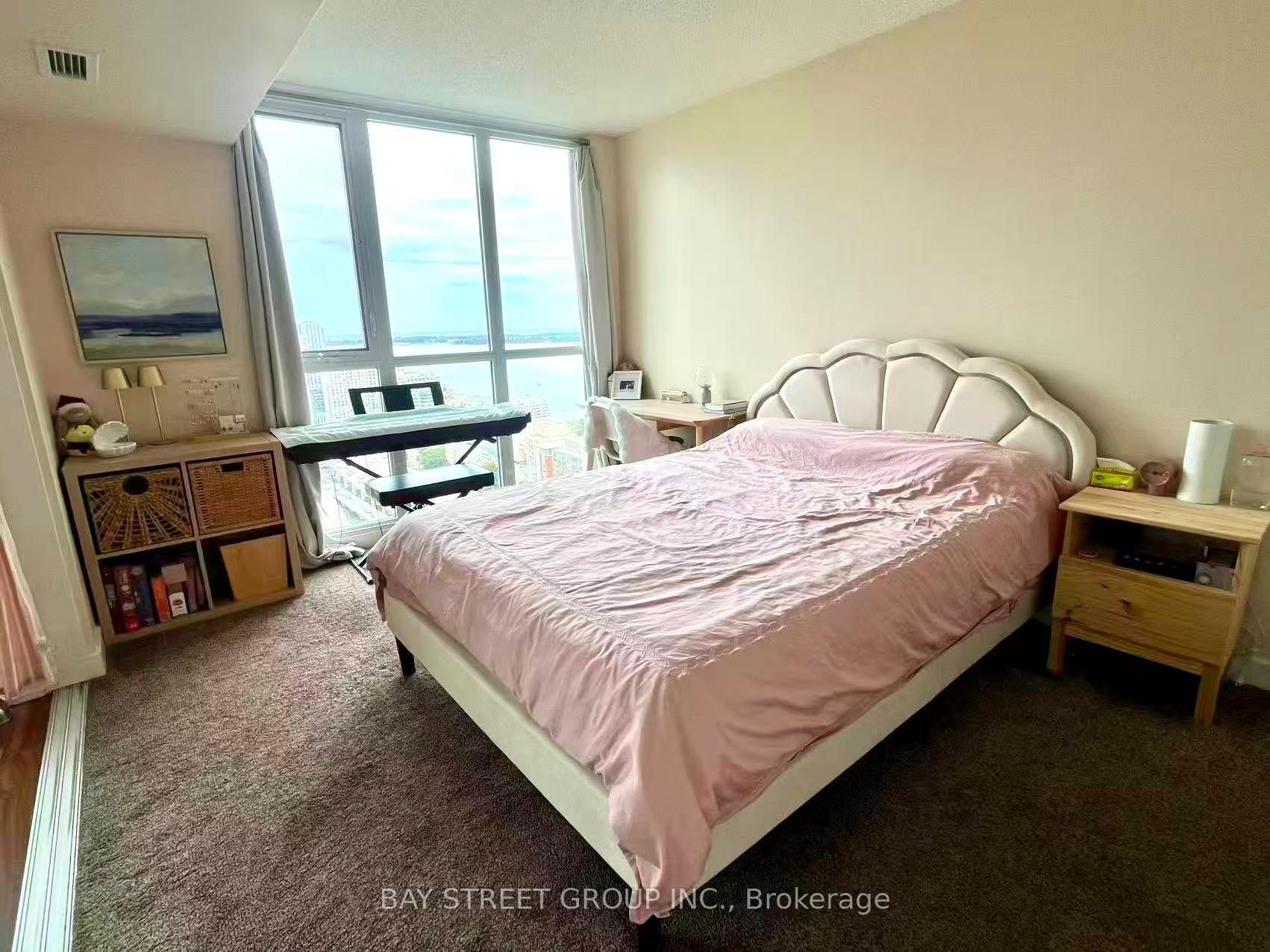 Photo 6 of Unit 3602, 75 Queens Wharf Road, Toronto, Waterfront Communities — HOMEH