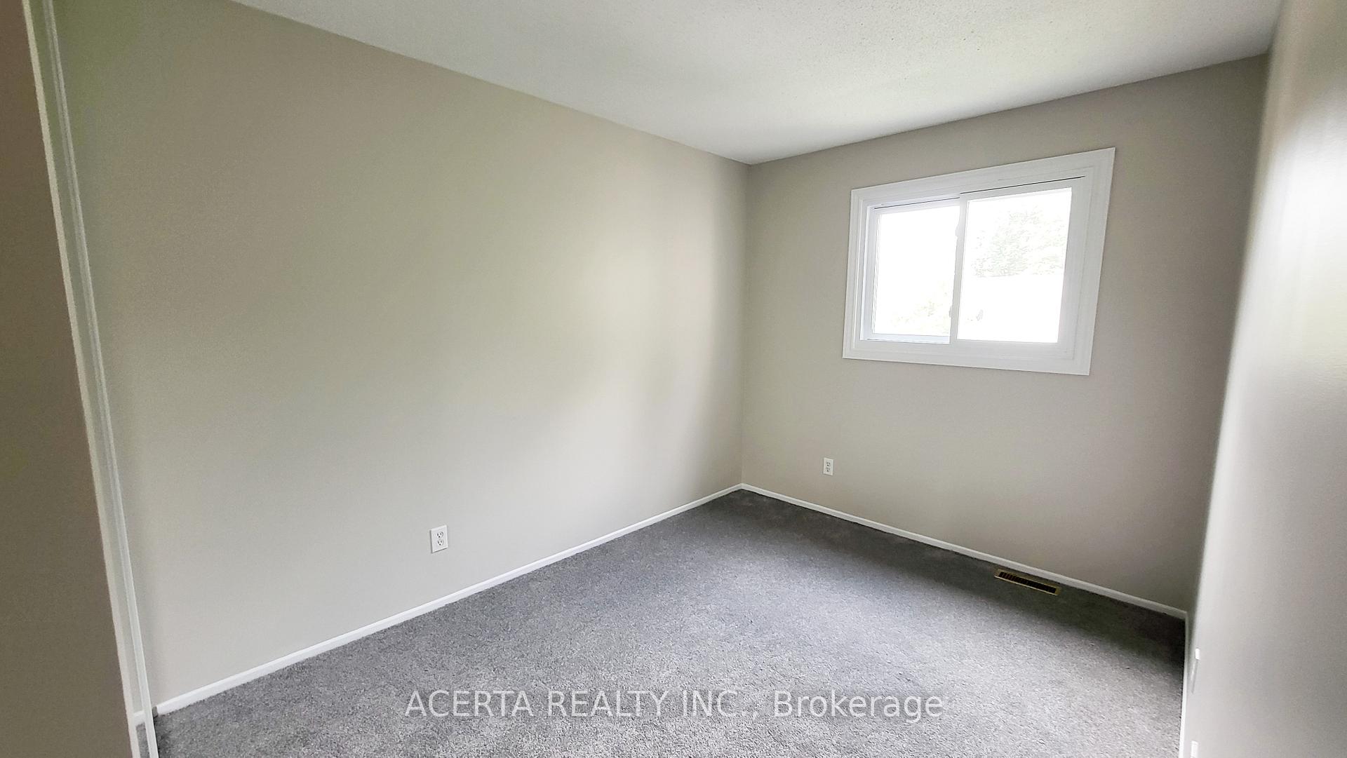 Photo 15 of 249 Teal Crescent, Ottawa, Chatelaine Village — HOMEH