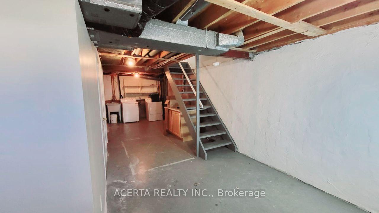 Photo 18 of 249 Teal Crescent, Ottawa, Chatelaine Village — HOMEH