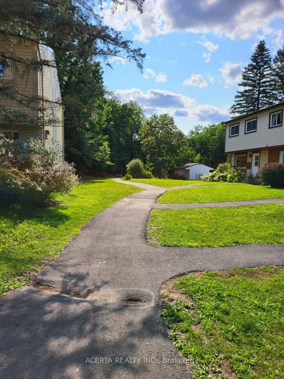Photo 22 of 249 Teal Crescent, Ottawa, Chatelaine Village — HOMEH