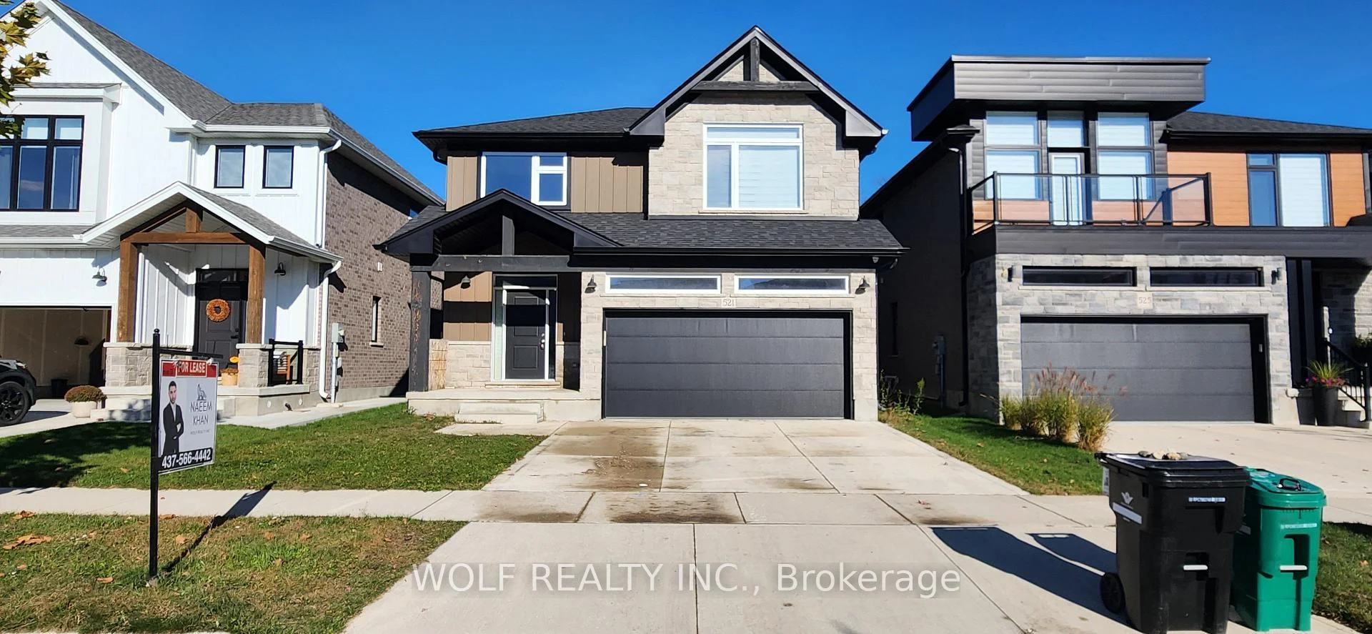 Photo of 521 Doonwoods Crescent