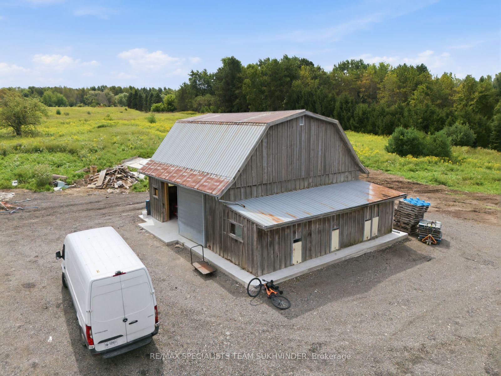 Photo 48 of 5521 Third Line, New Tecumseth, Rural New Tecumseth — HOMEH