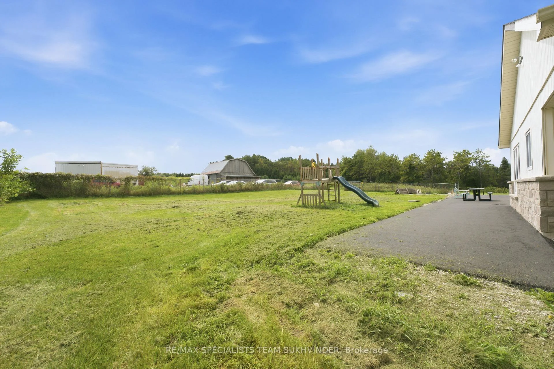 Photo 42 of 5521 Third Line, New Tecumseth, Rural New Tecumseth — HOMEH