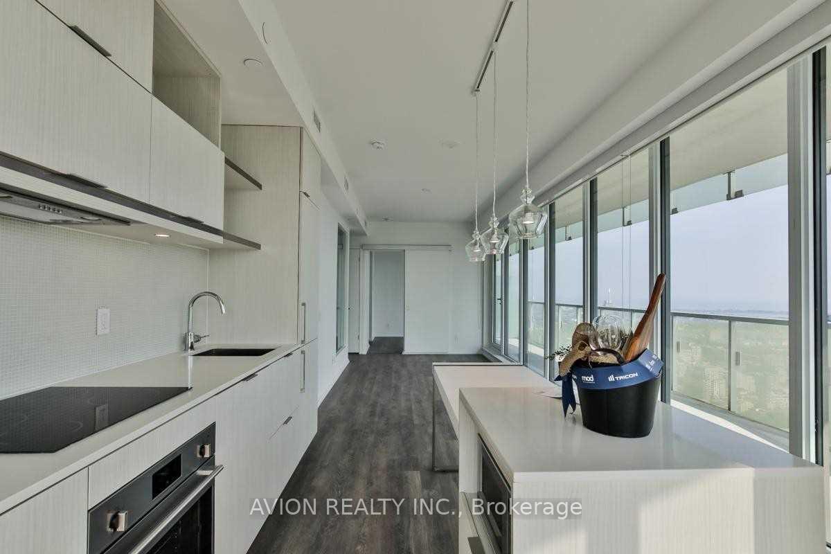 Photo 6 of Unit 4509, 197 Yonge Street, Toronto, Church-Yonge Corridor — HOMEH