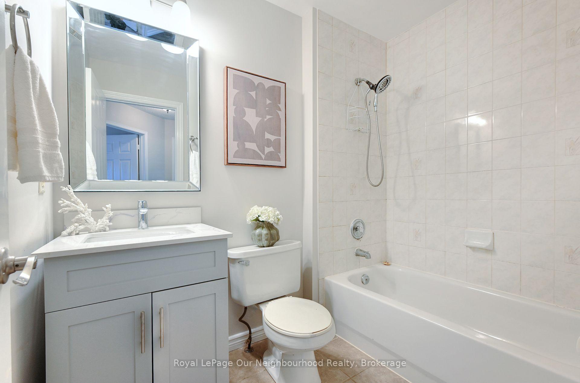 Photo 13 of 38 Wilkins Crescent, Clarington, Courtice — HOMEH