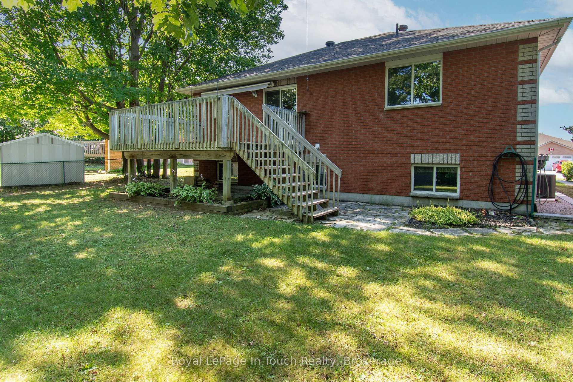 Photo 6 of 30 Charles Street, Penetanguishene — HOMEH