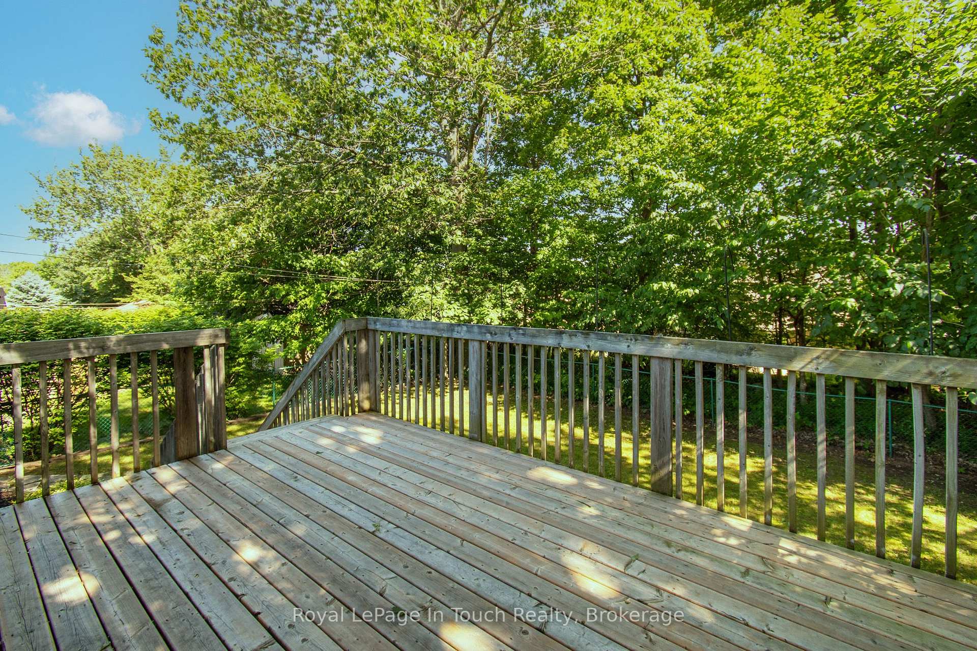 Photo 8 of 30 Charles Street, Penetanguishene — HOMEH