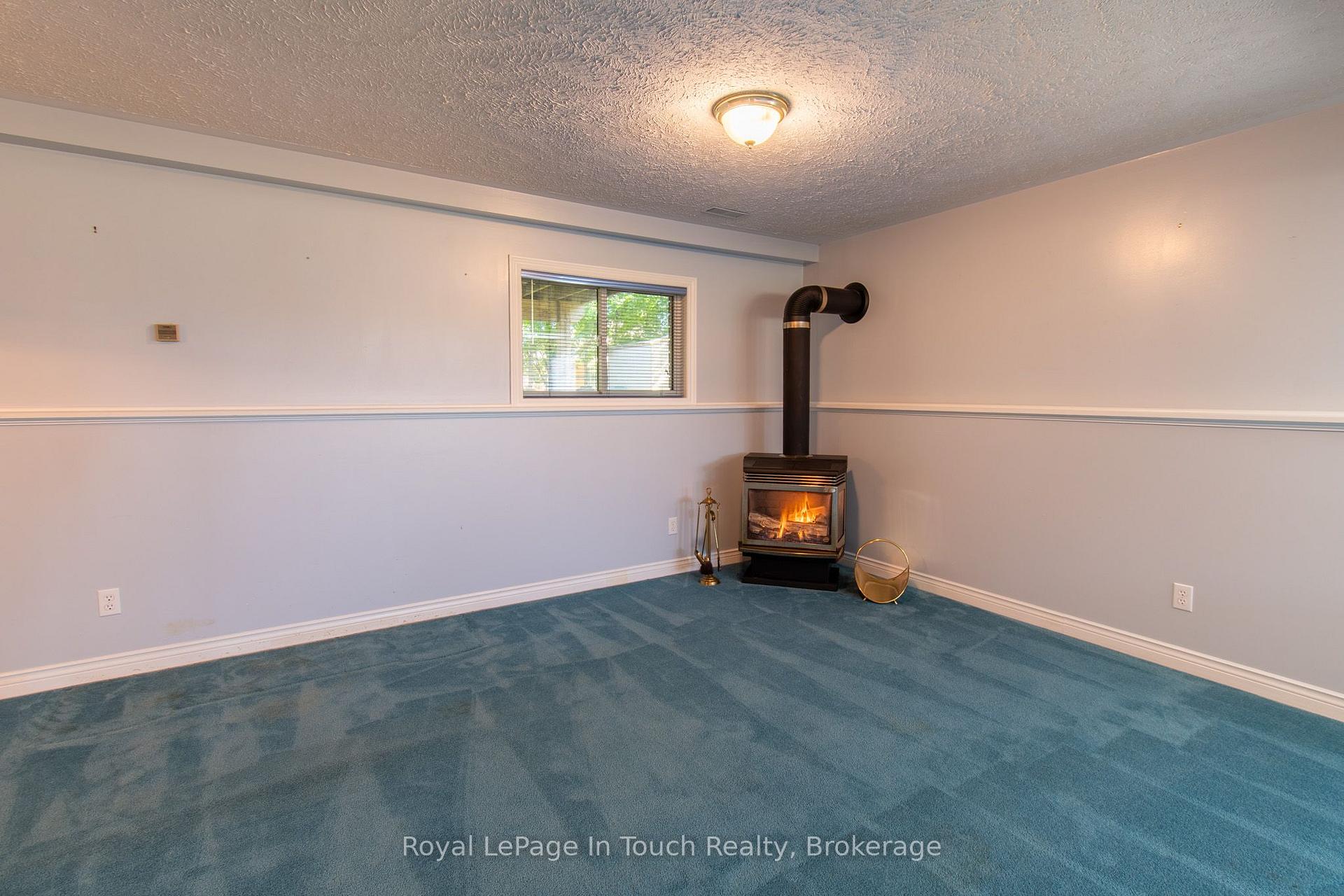 Photo 31 of 30 Charles Street, Penetanguishene — HOMEH