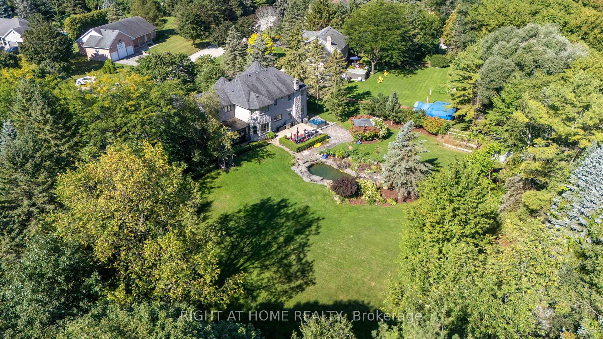 Photo 5 of 80 Edward Pottage Crescent, King, Pottageville — HOMEH