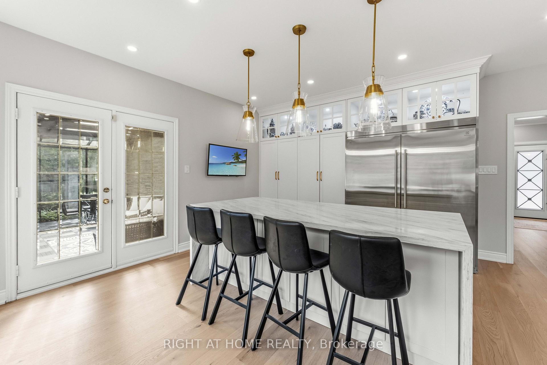 Photo 20 of 80 Edward Pottage Crescent, King, Pottageville — HOMEH