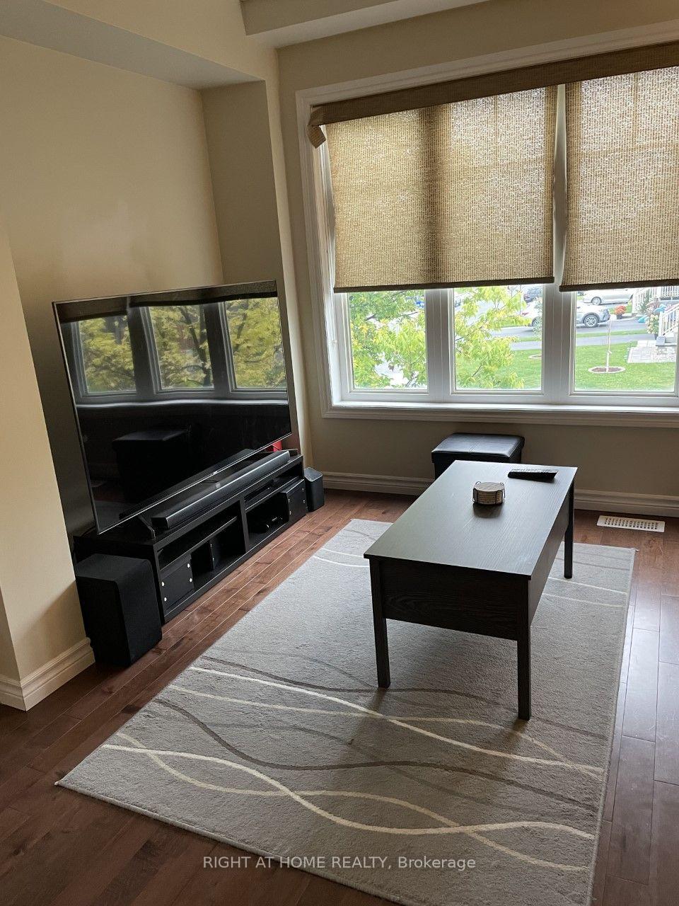 Photo 8 of 1626 Haydon Circle, Ottawa, Barrhaven - Heritage Park — HOMEH