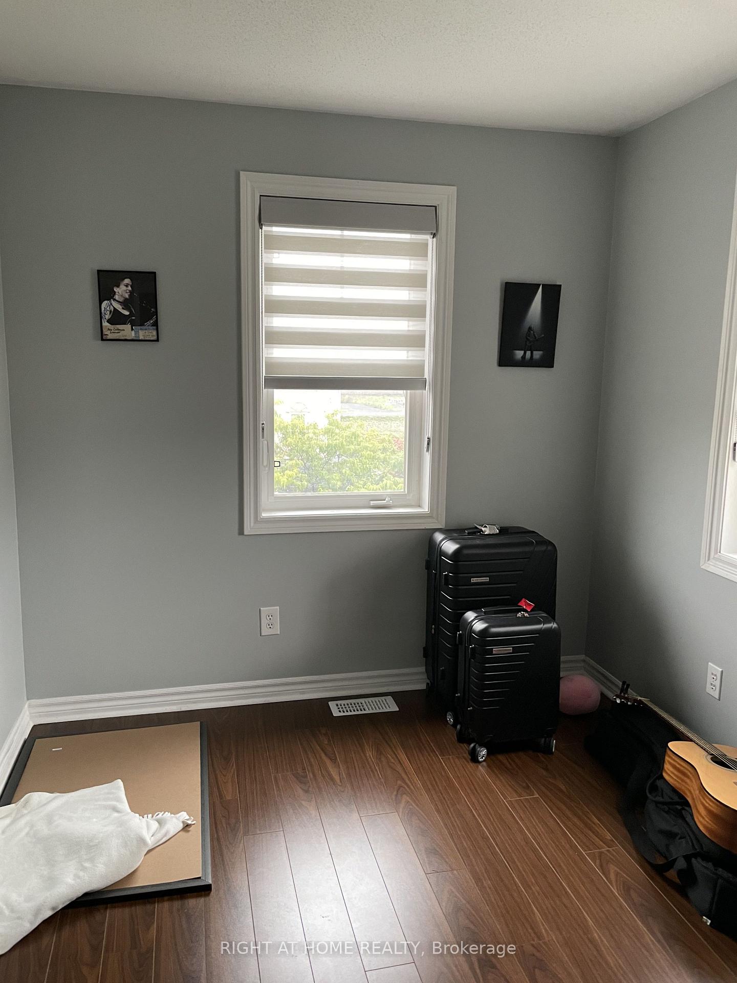 Photo 15 of 1626 Haydon Circle, Ottawa, Barrhaven - Heritage Park — HOMEH