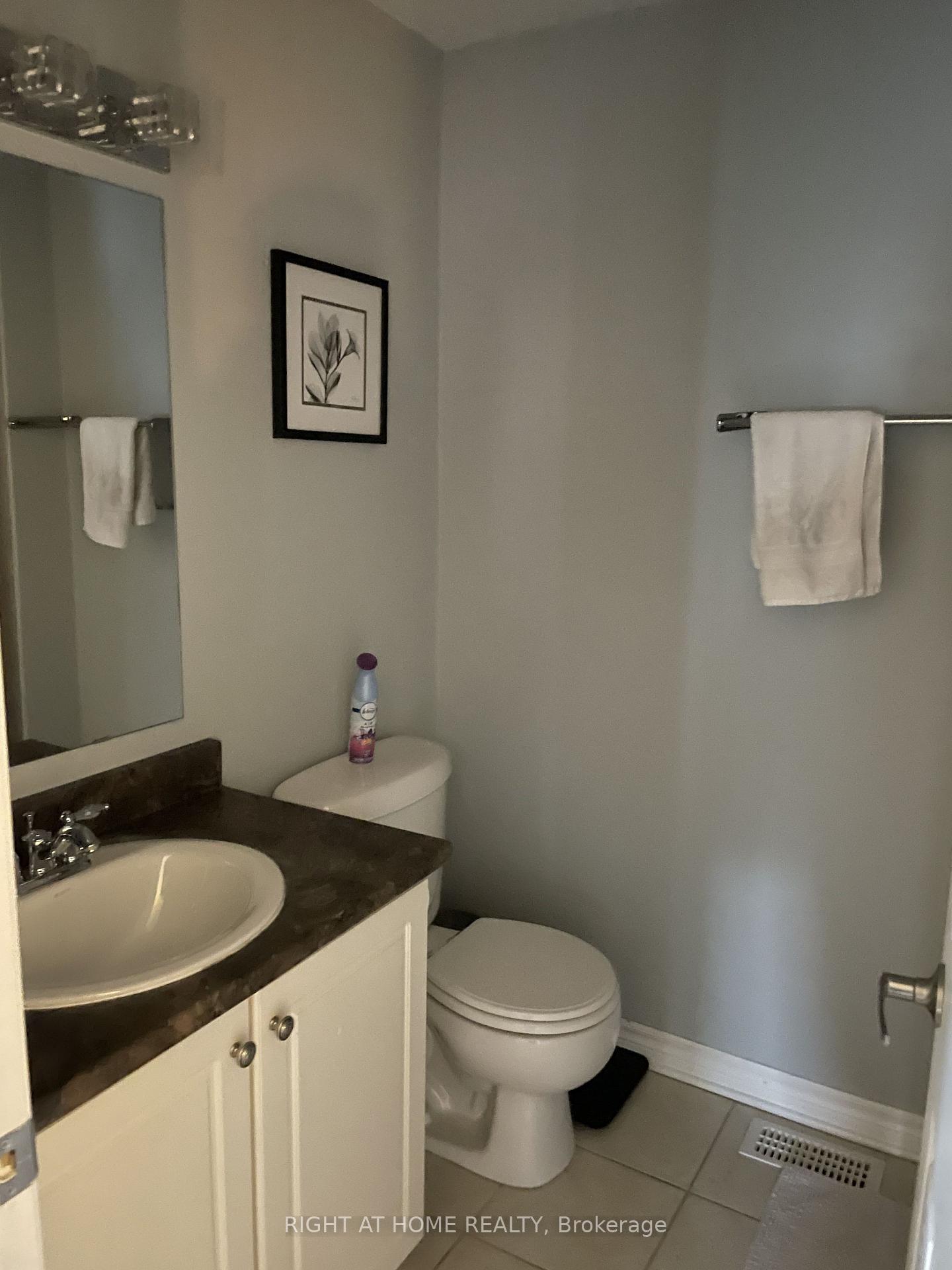 Photo 18 of 1626 Haydon Circle, Ottawa, Barrhaven - Heritage Park — HOMEH