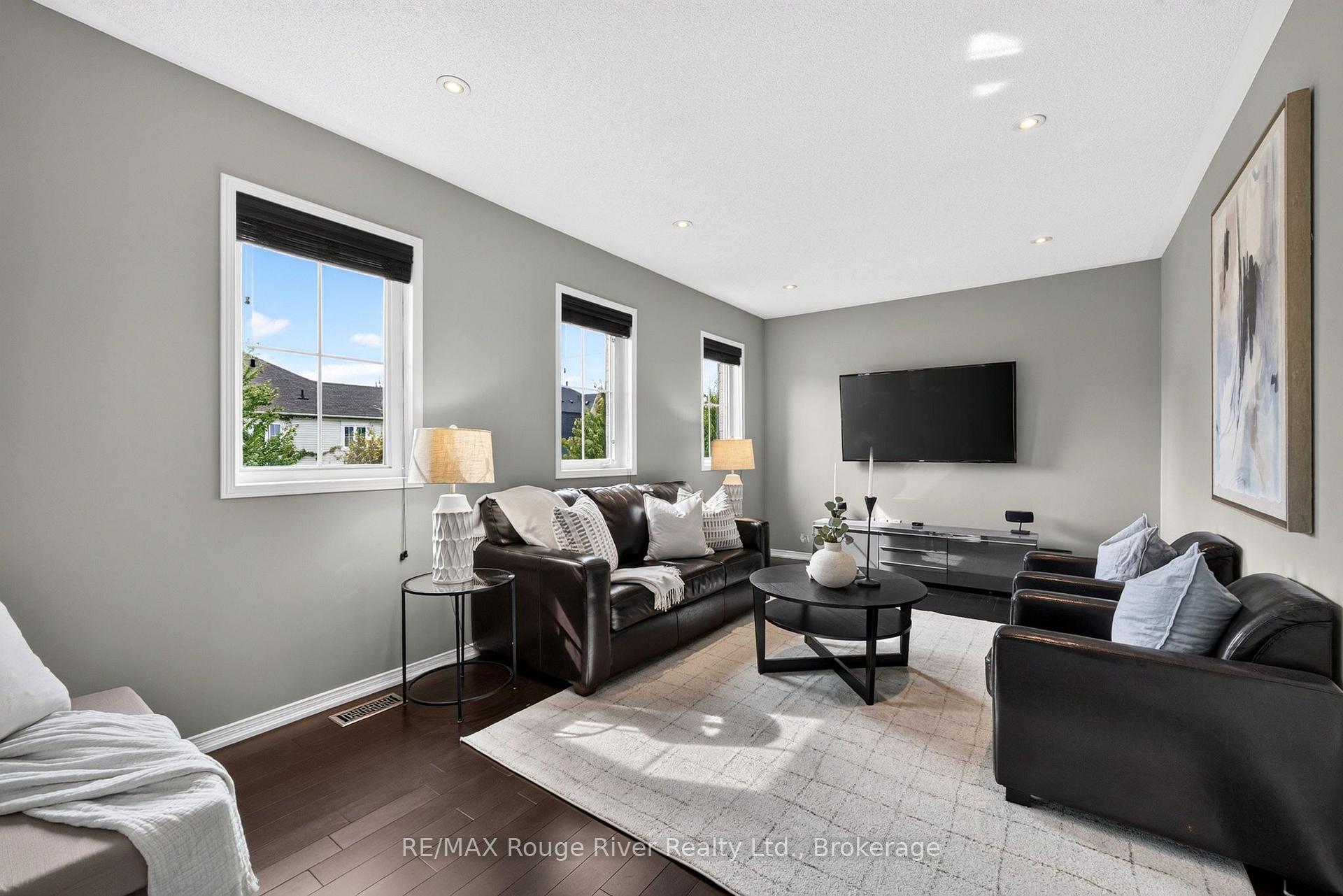 Photo 21 of 19 Galea Drive, Ajax, Central East — HOMEH