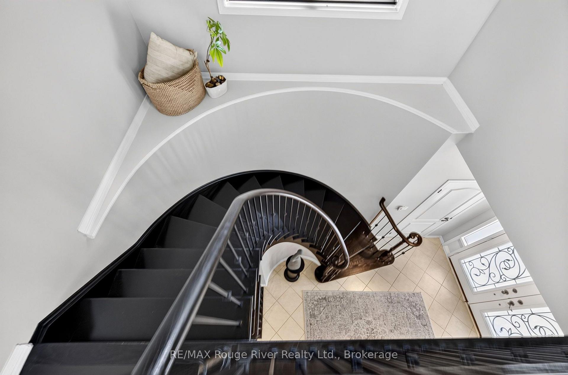 Photo 25 of 19 Galea Drive, Ajax, Central East — HOMEH