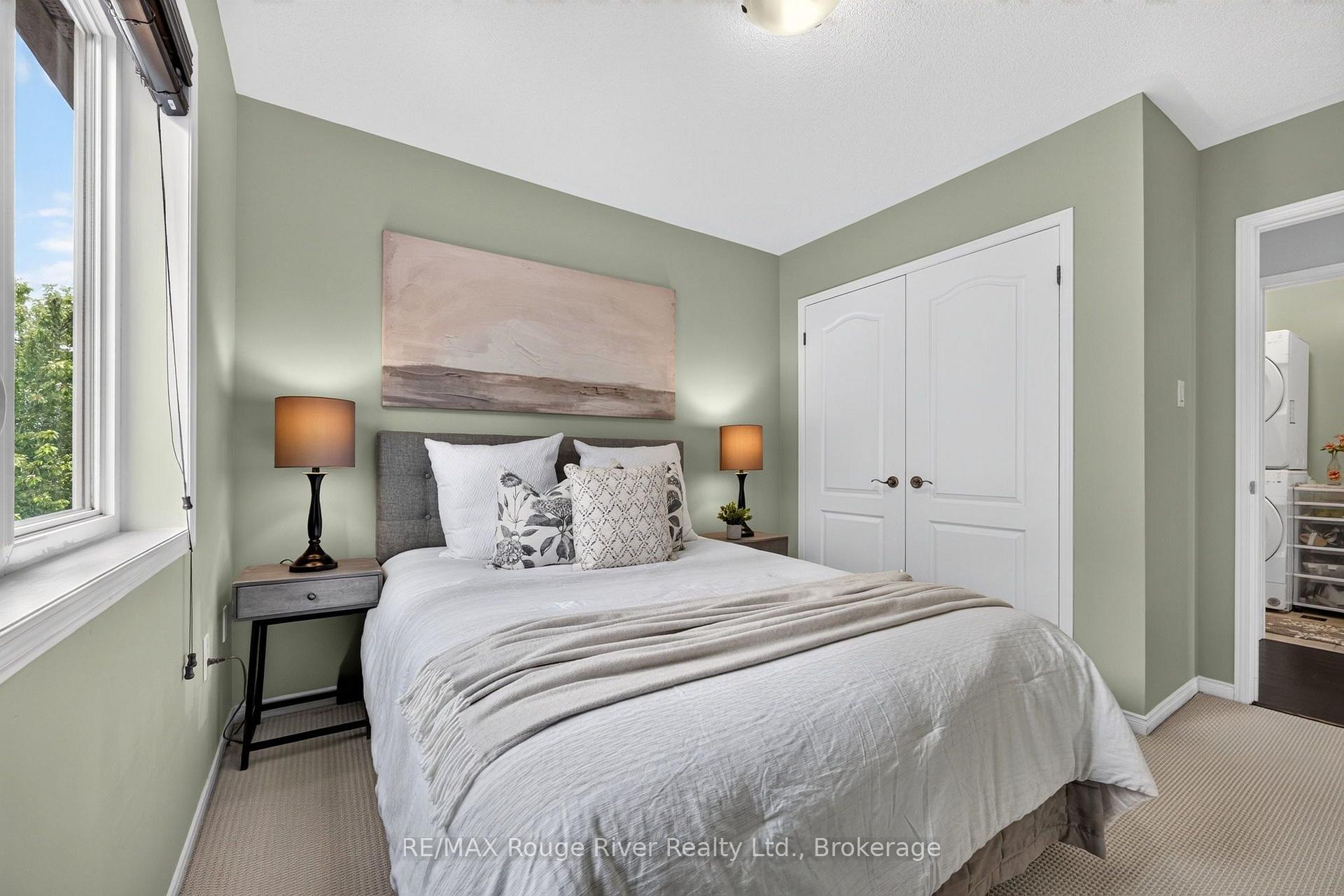 Photo 29 of 19 Galea Drive, Ajax, Central East — HOMEH