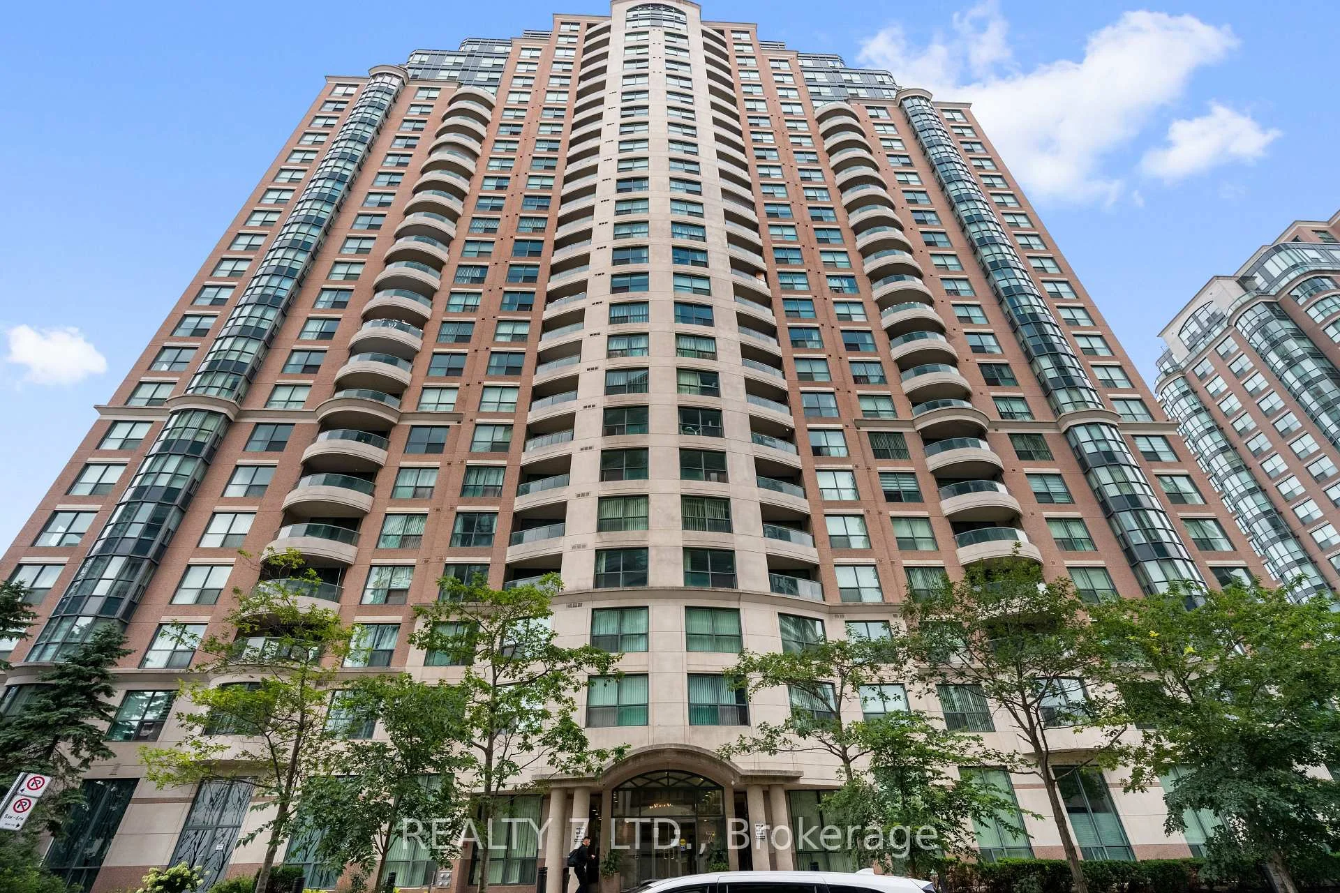 Photo 9 of Unit 1010, 150 Fairview Mall Drive, North York, Don Valley Village — HOMEH