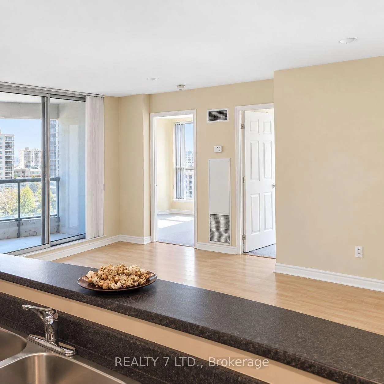 Photo 49 of Unit 1010, 150 Fairview Mall Drive, North York, Don Valley Village — HOMEH