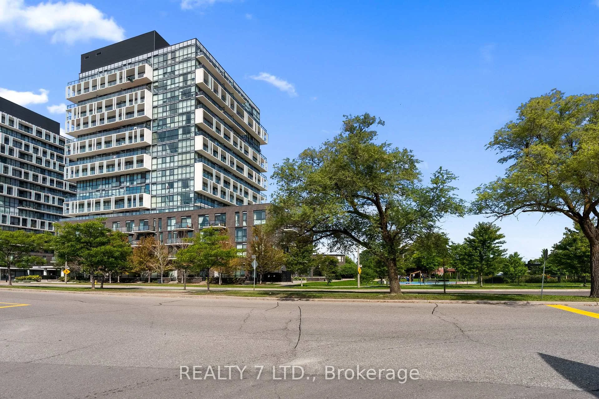 Photo 20 of Unit 1010, 150 Fairview Mall Drive, North York, Don Valley Village — HOMEH
