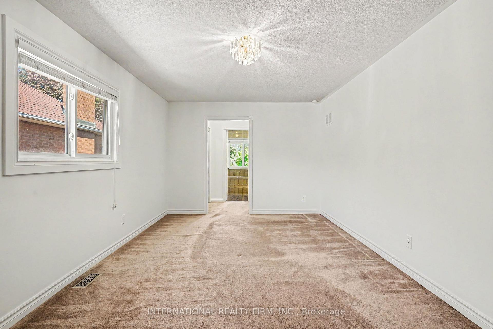 Photo 13 of 46 Heath Street, Richmond Hill, Doncrest — HOMEH