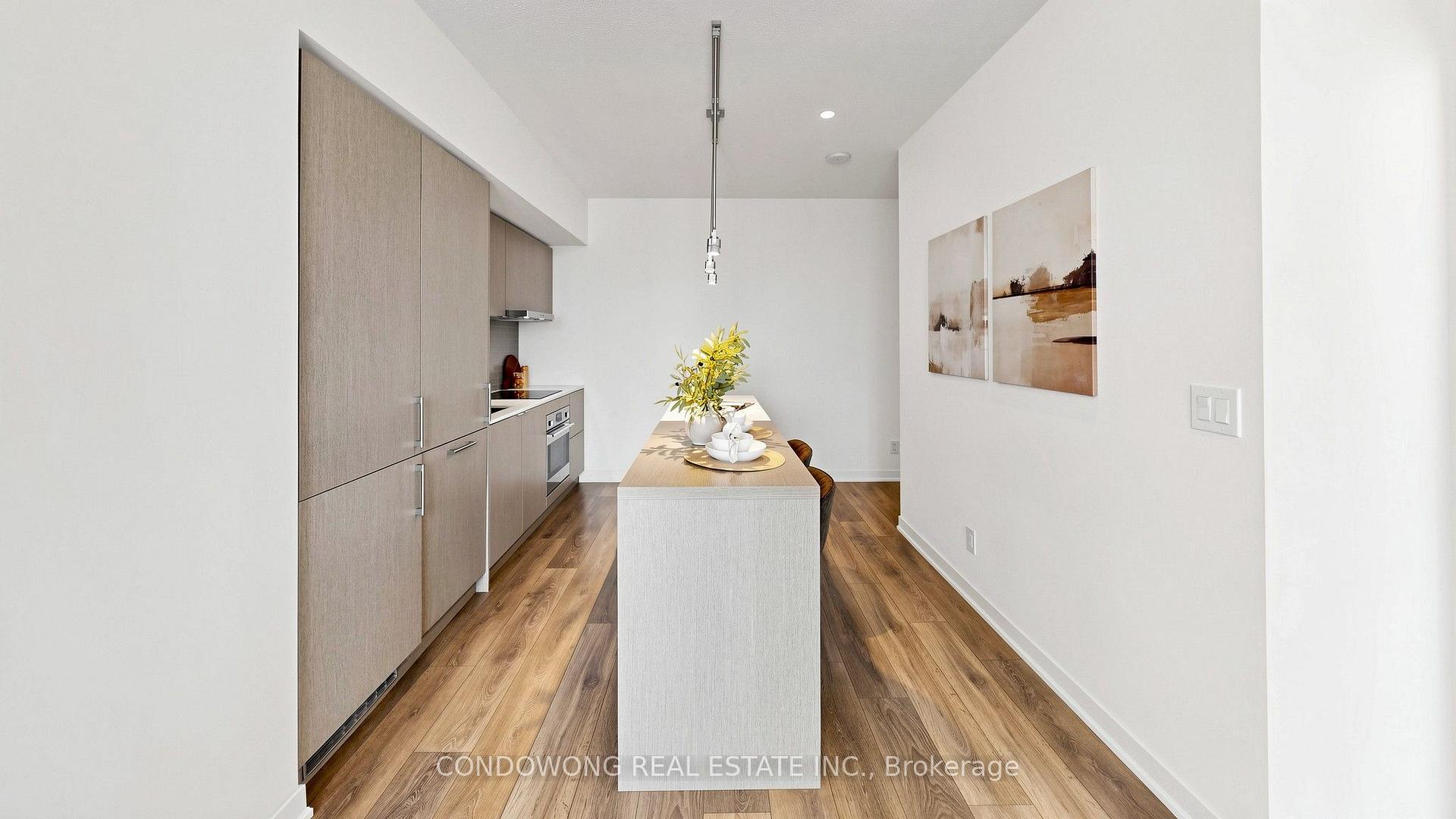 Photo 9 of Unit 4905, 100 Harbour Street, Toronto, Waterfront Communities — HOMEH