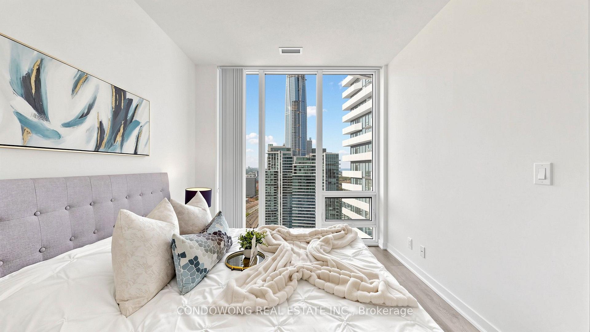 Photo 15 of Unit 4905, 100 Harbour Street, Toronto, Waterfront Communities — HOMEH