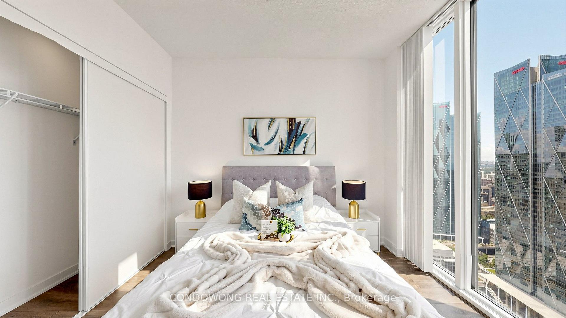 Photo 16 of Unit 4905, 100 Harbour Street, Toronto, Waterfront Communities — HOMEH