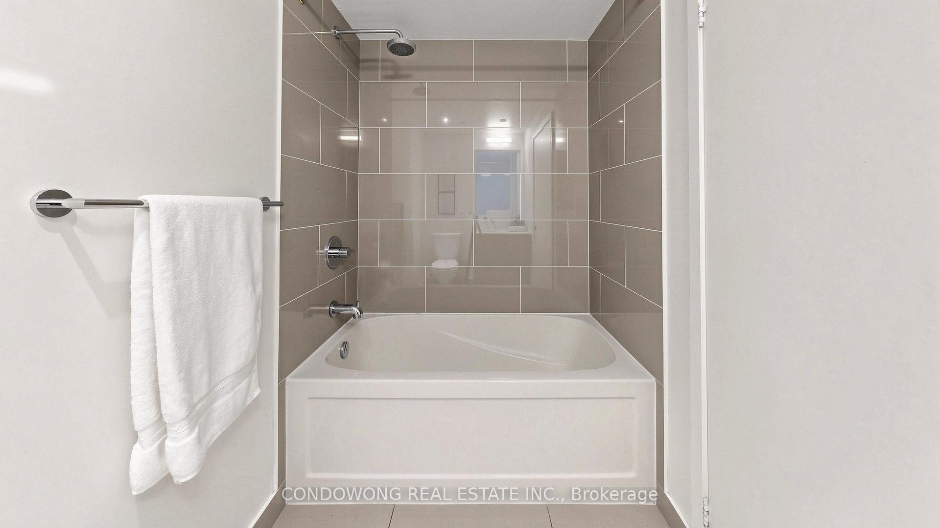Photo 20 of Unit 4905, 100 Harbour Street, Toronto, Waterfront Communities — HOMEH