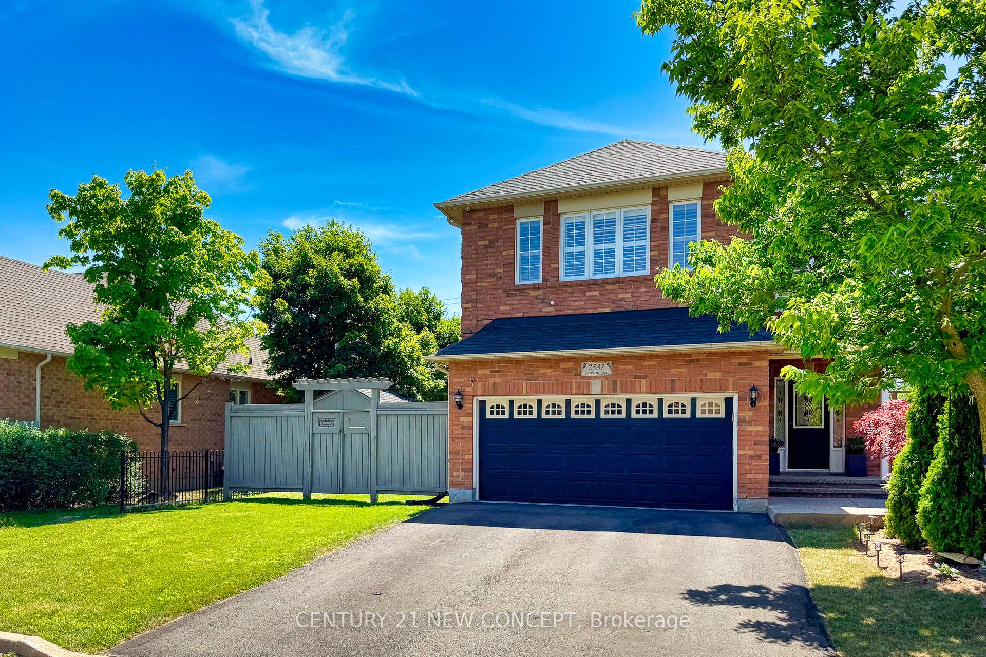 Photo 7 of 2587 Carberry Way, Oakville, Westmount — HOMEH