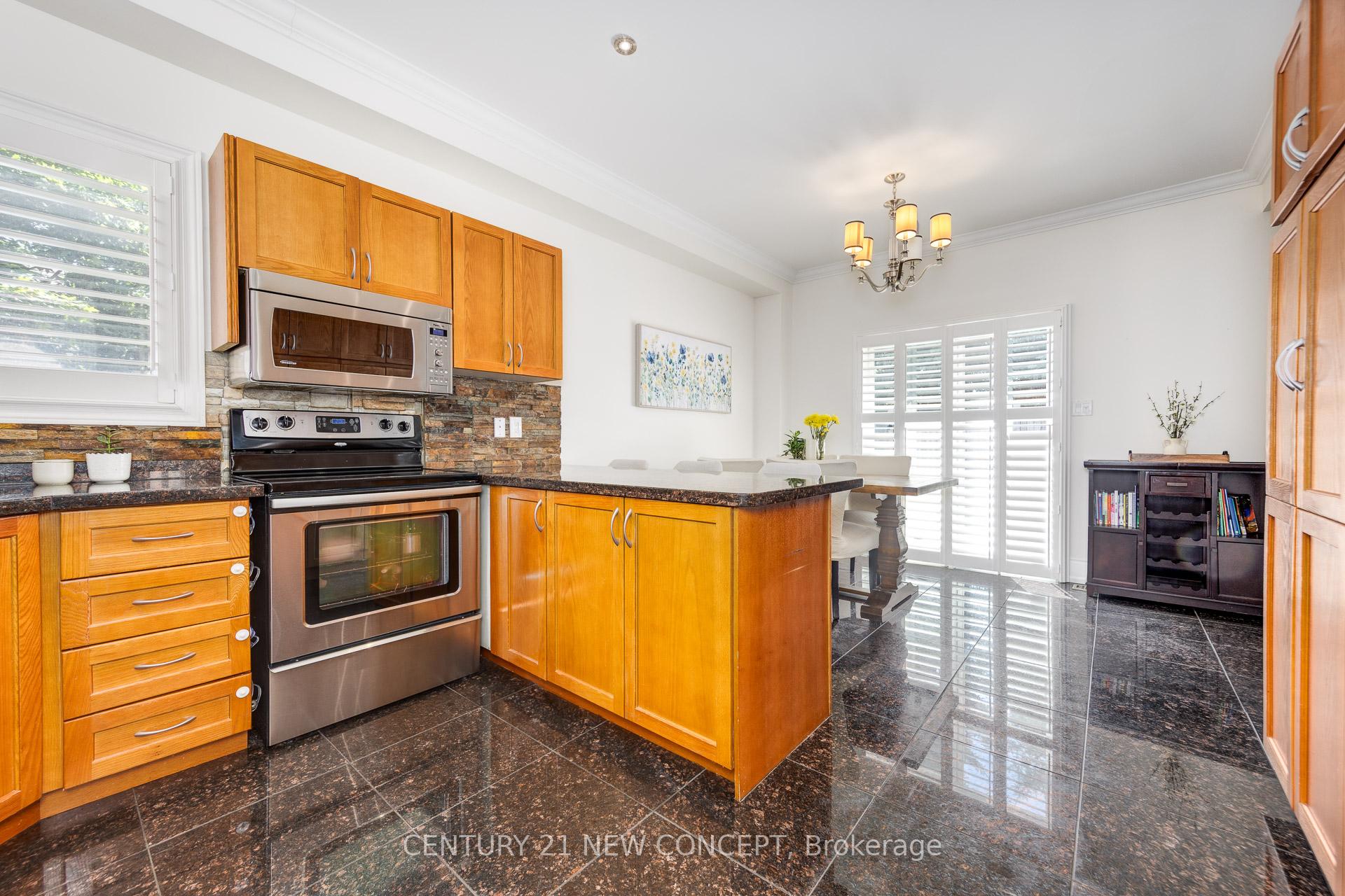 Photo 55 of 2587 Carberry Way, Oakville, Westmount — HOMEH