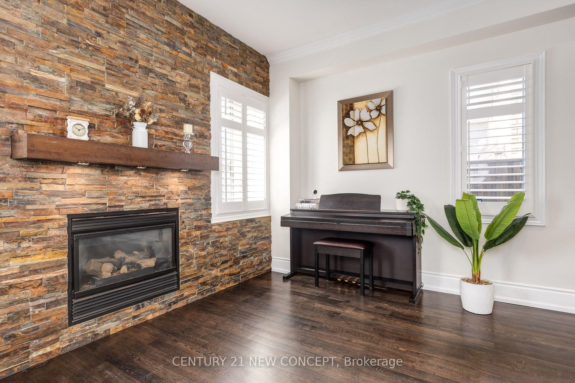 Photo 32 of 2587 Carberry Way, Oakville, Westmount — HOMEH