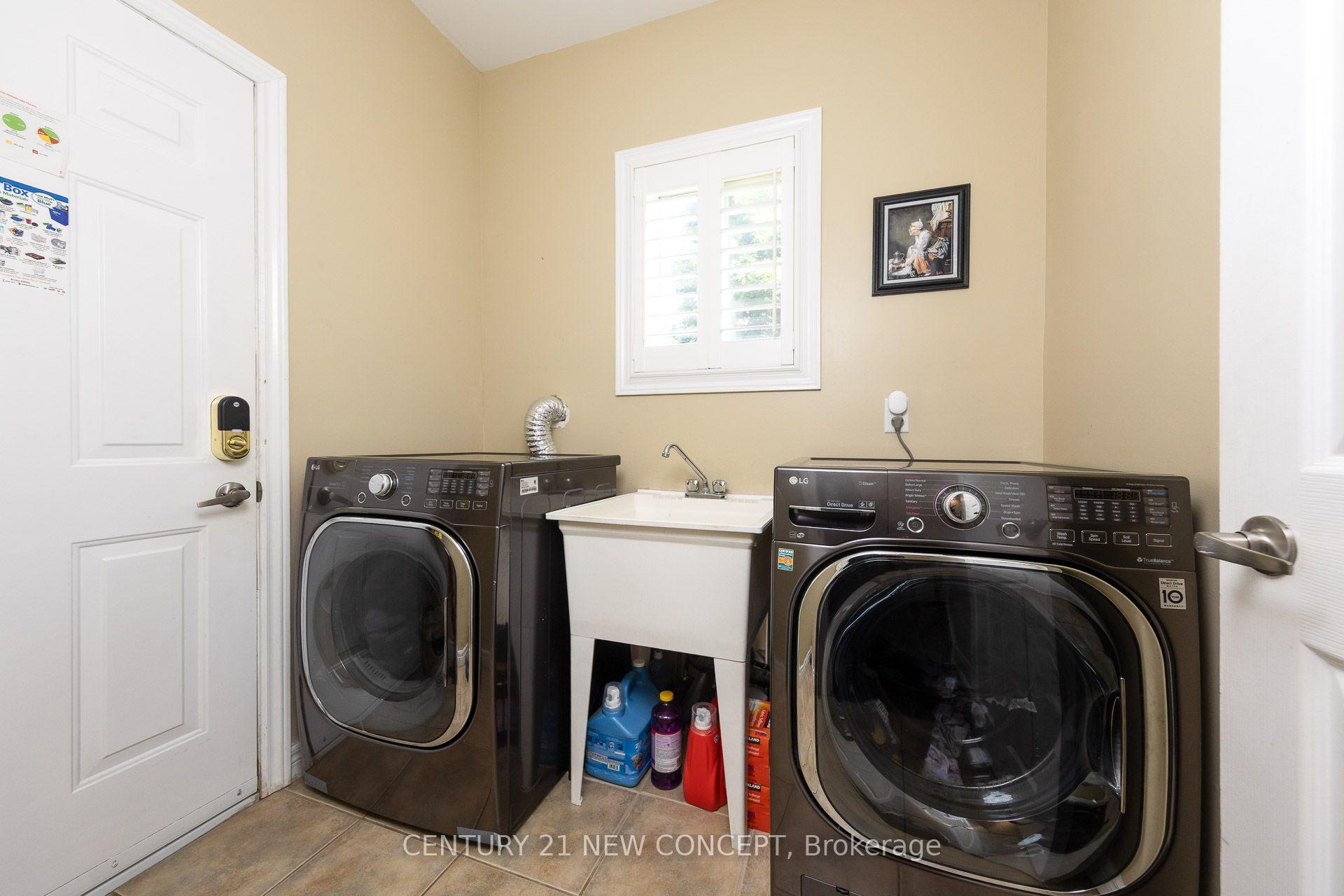 Photo 56 of 2587 Carberry Way, Oakville, Westmount — HOMEH