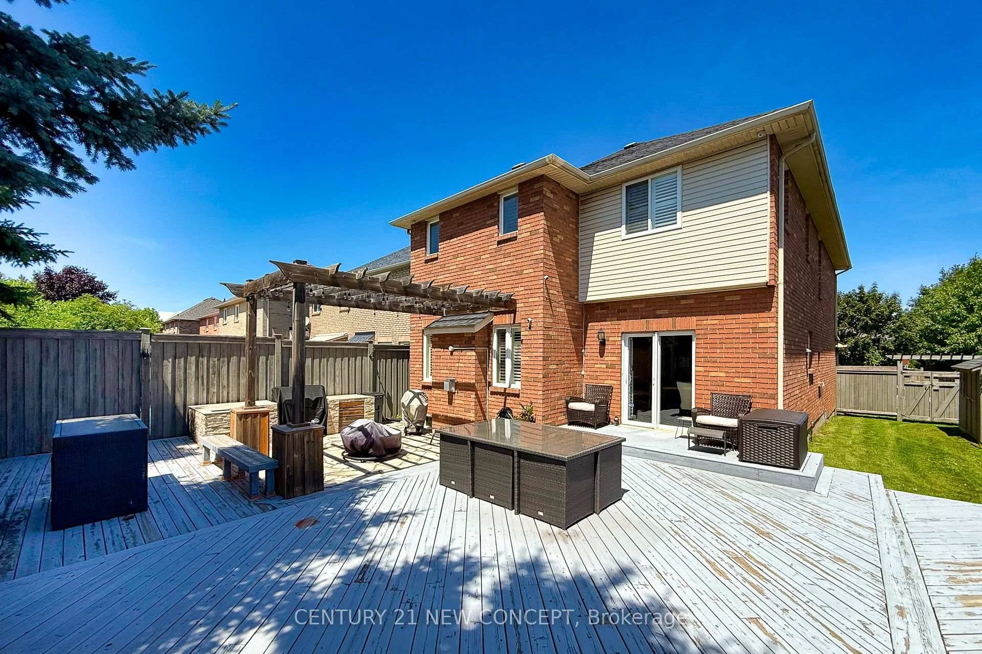Photo 12 of 2587 Carberry Way, Oakville, Westmount — HOMEH