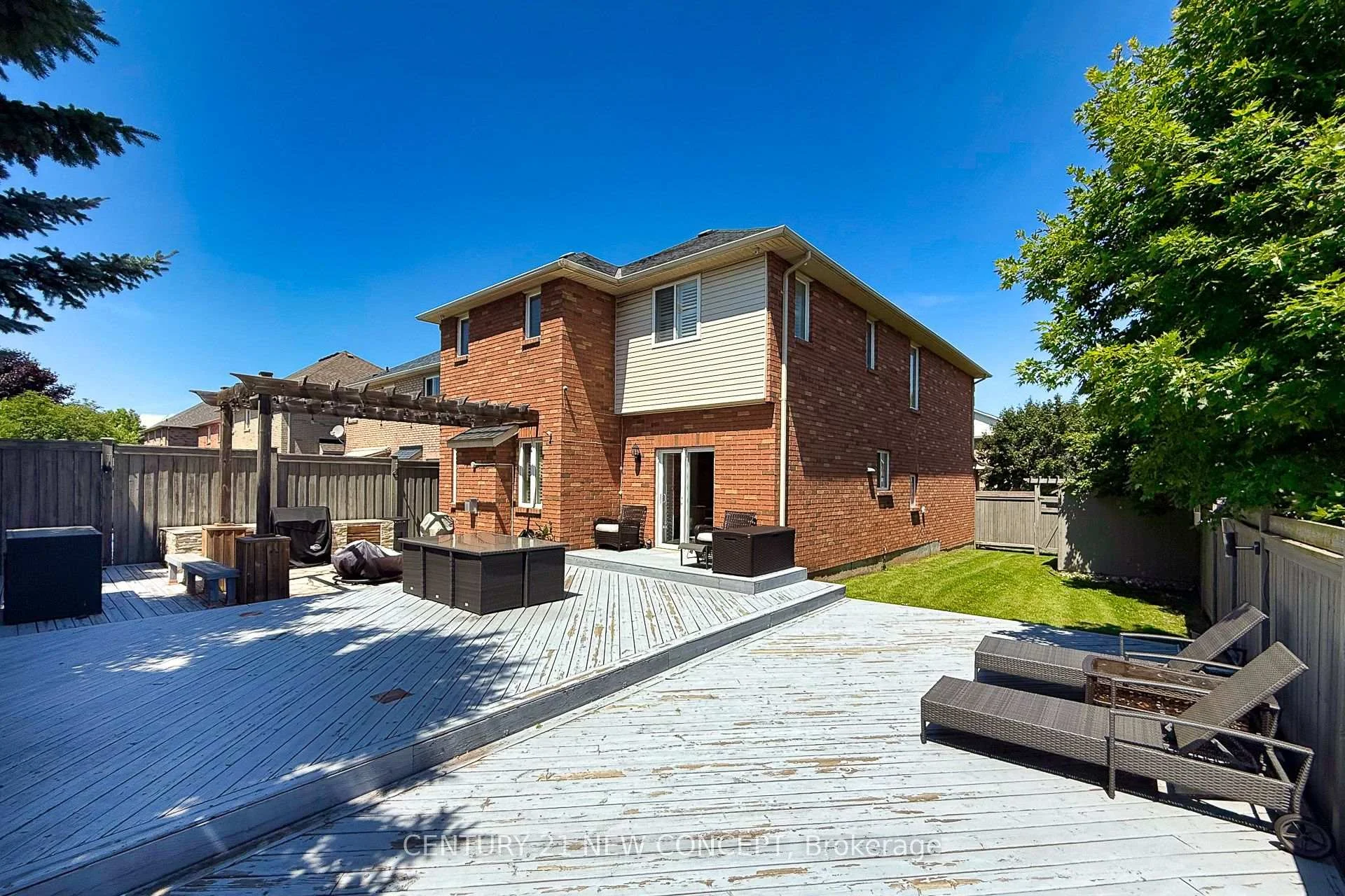 Photo 15 of 2587 Carberry Way, Oakville, Westmount — HOMEH