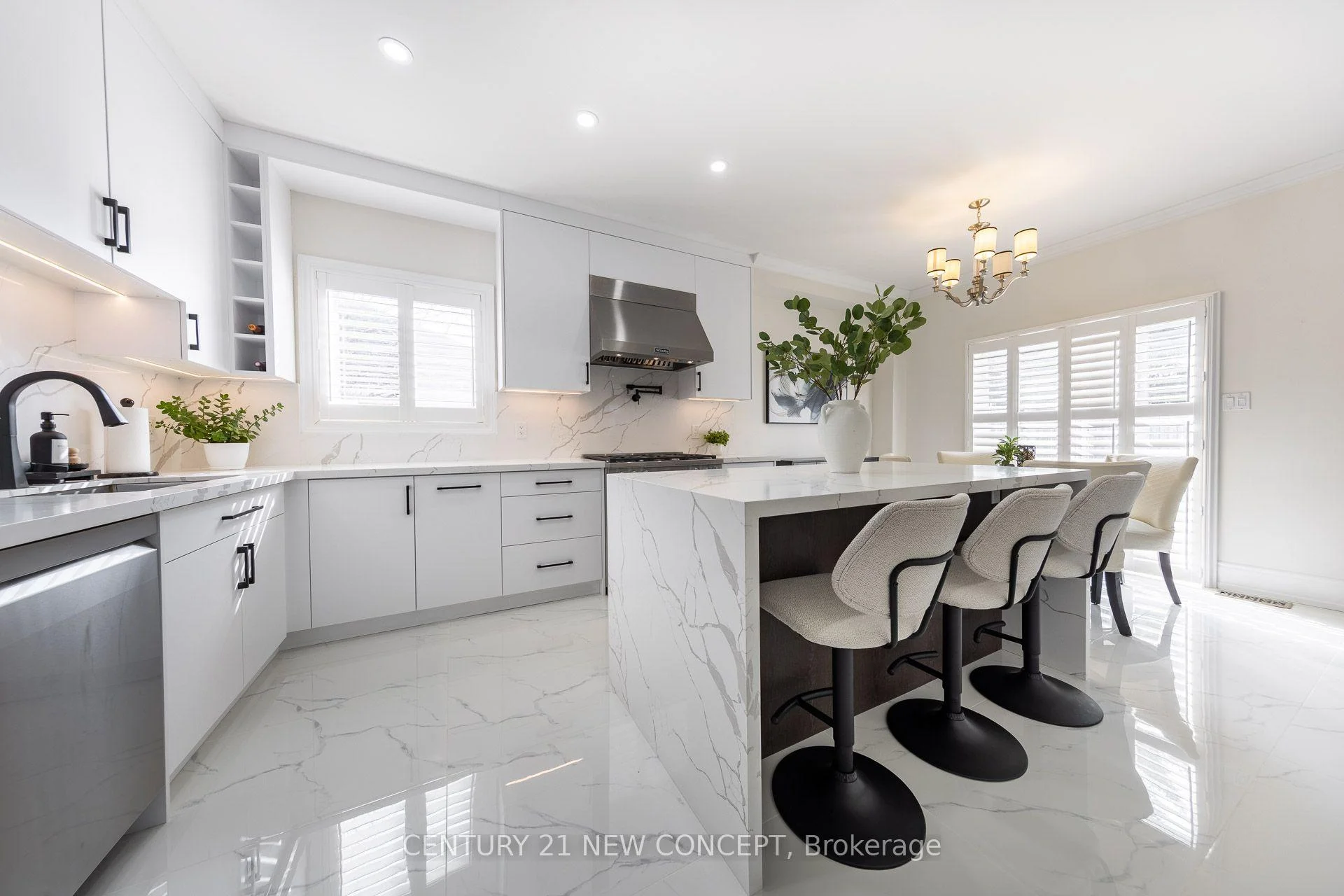 Photo 54 of 2587 Carberry Way, Oakville, Westmount — HOMEH